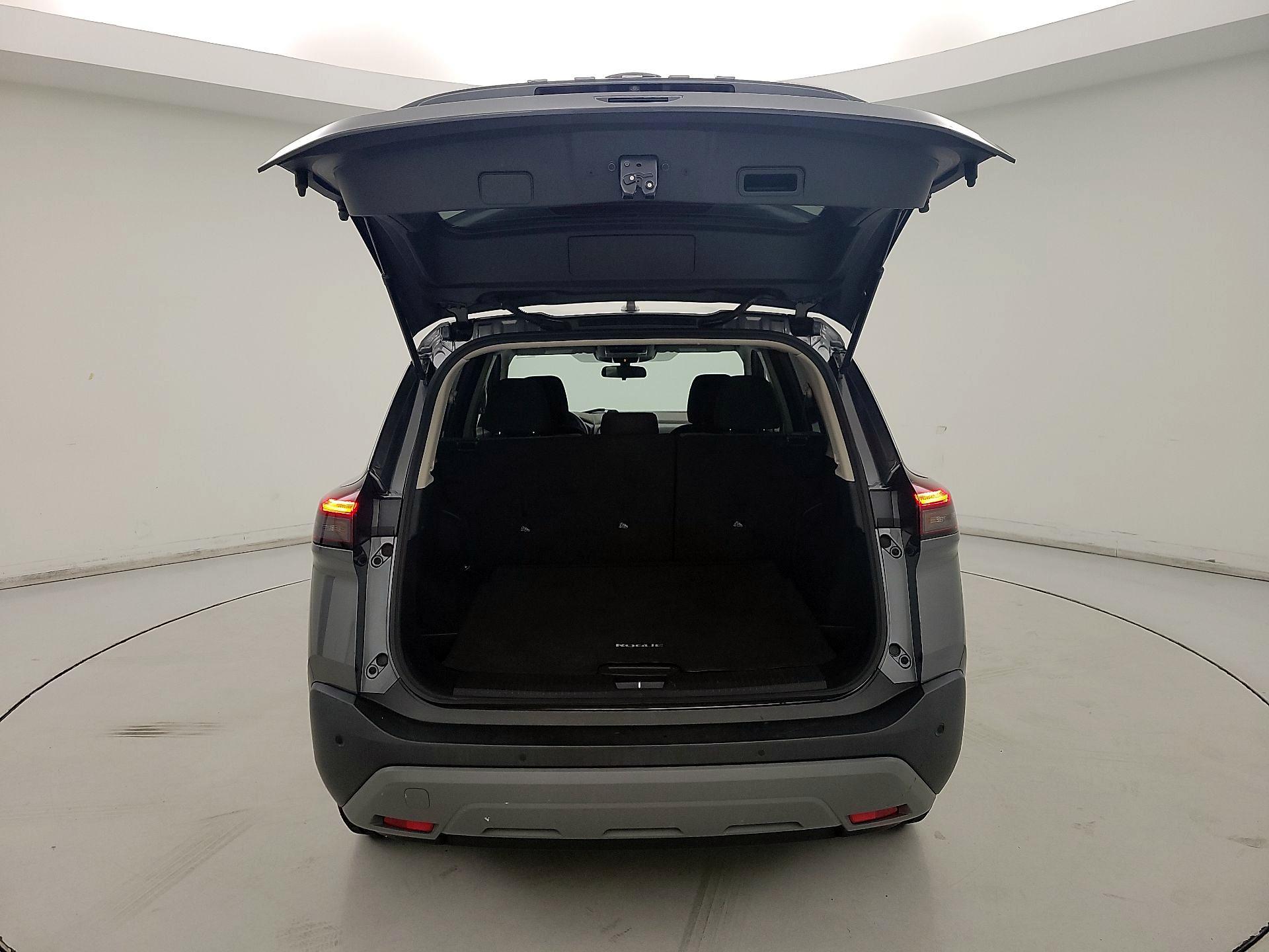Thumbnail: 2023 Nissan Rogue - 20