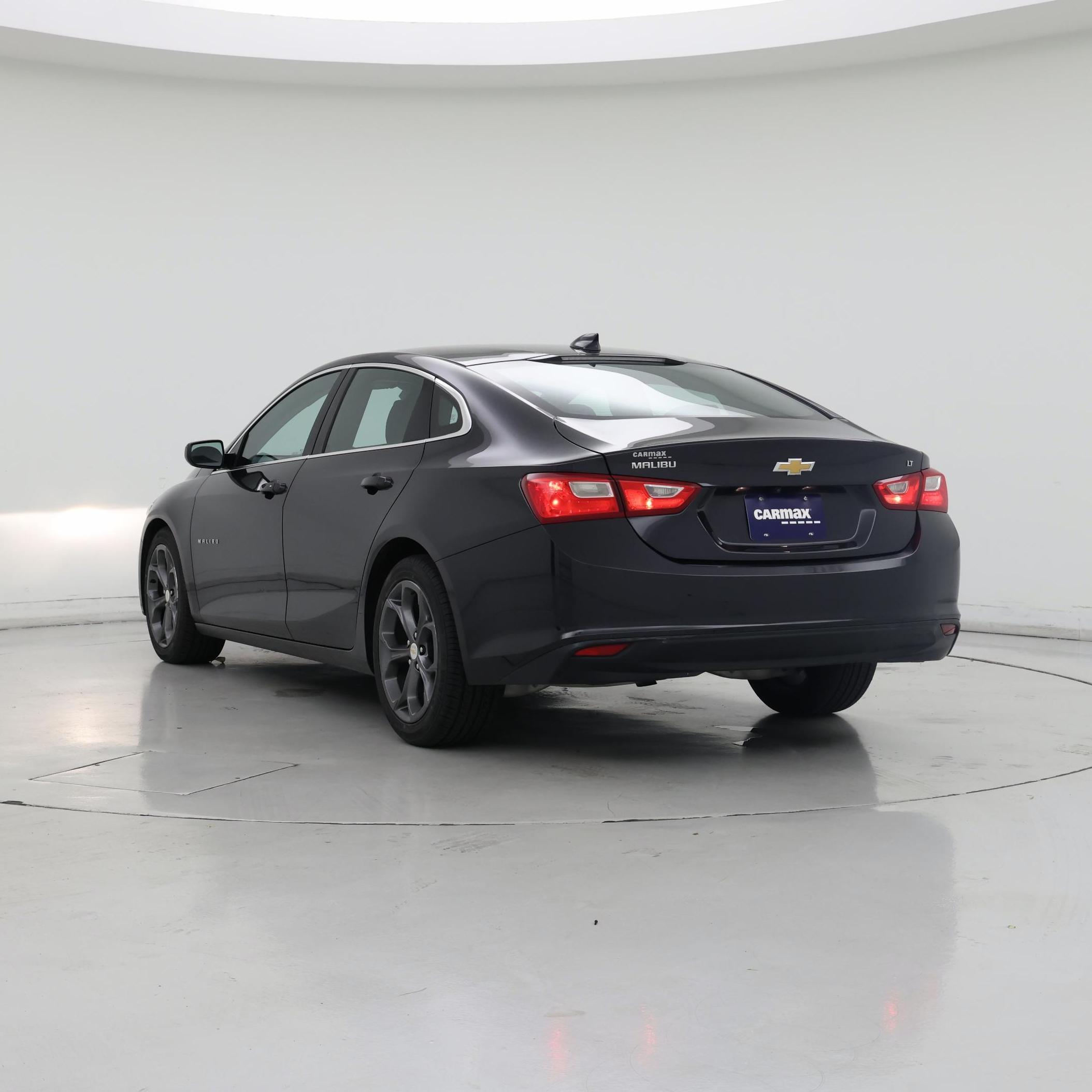 Thumbnail: 2023 Chevrolet Malibu - 2