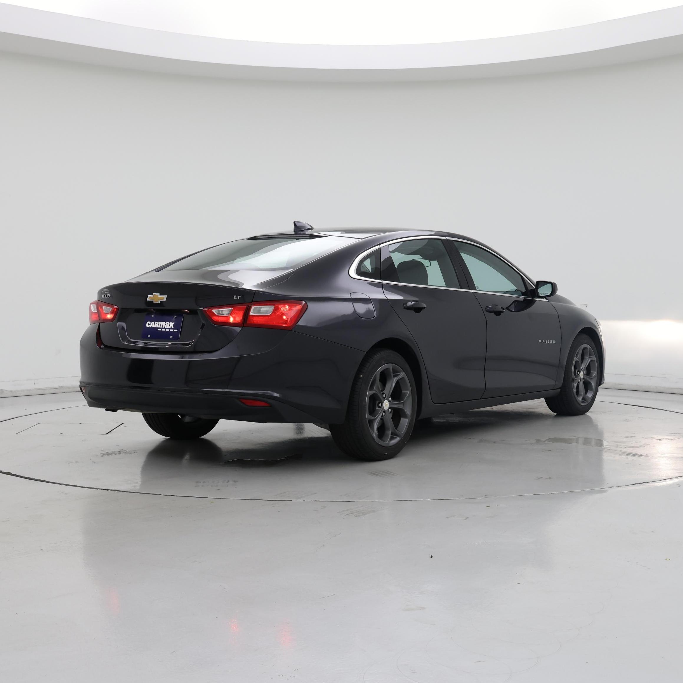 Thumbnail: 2023 Chevrolet Malibu - 8