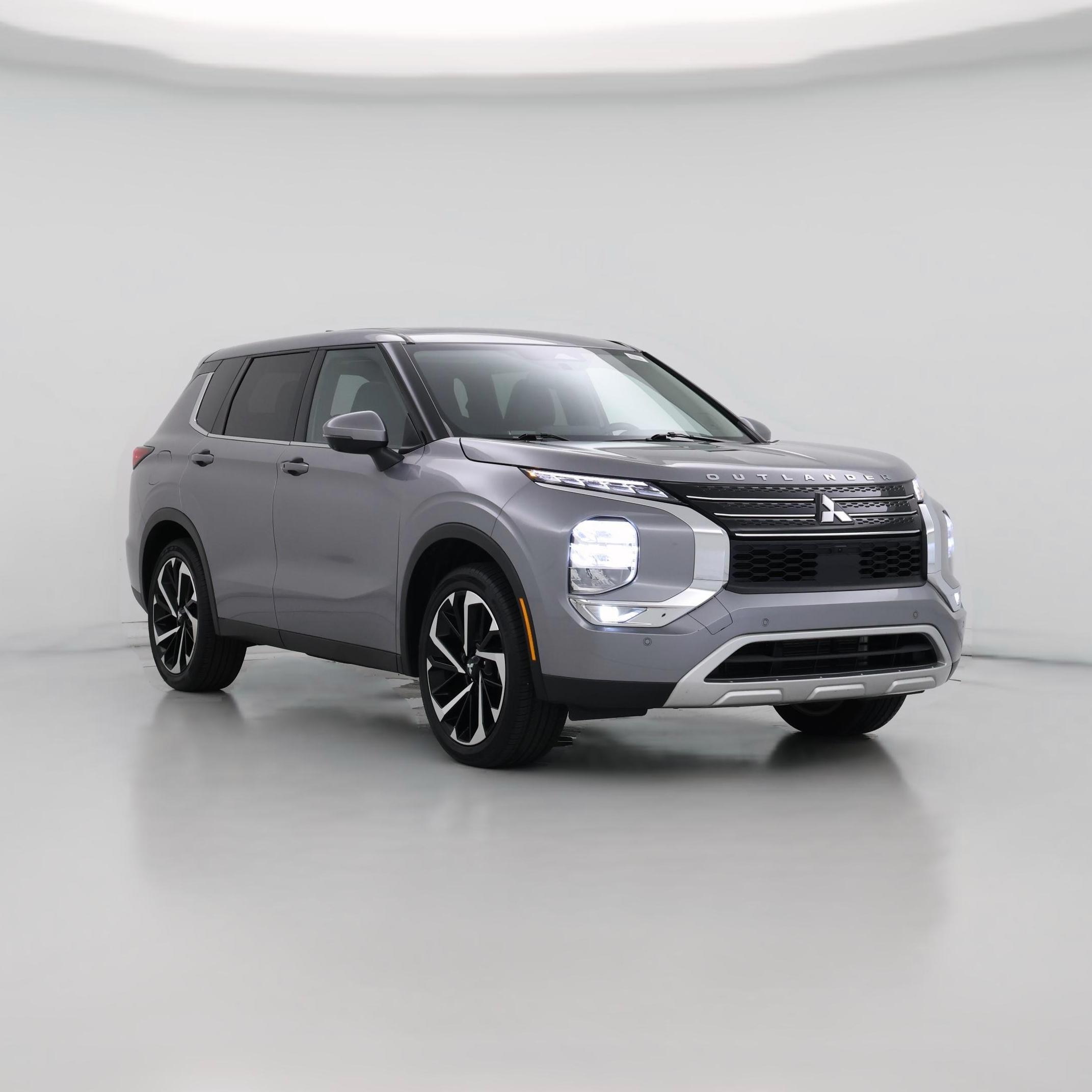 Thumbnail: 2022 Mitsubishi Outlander - 1