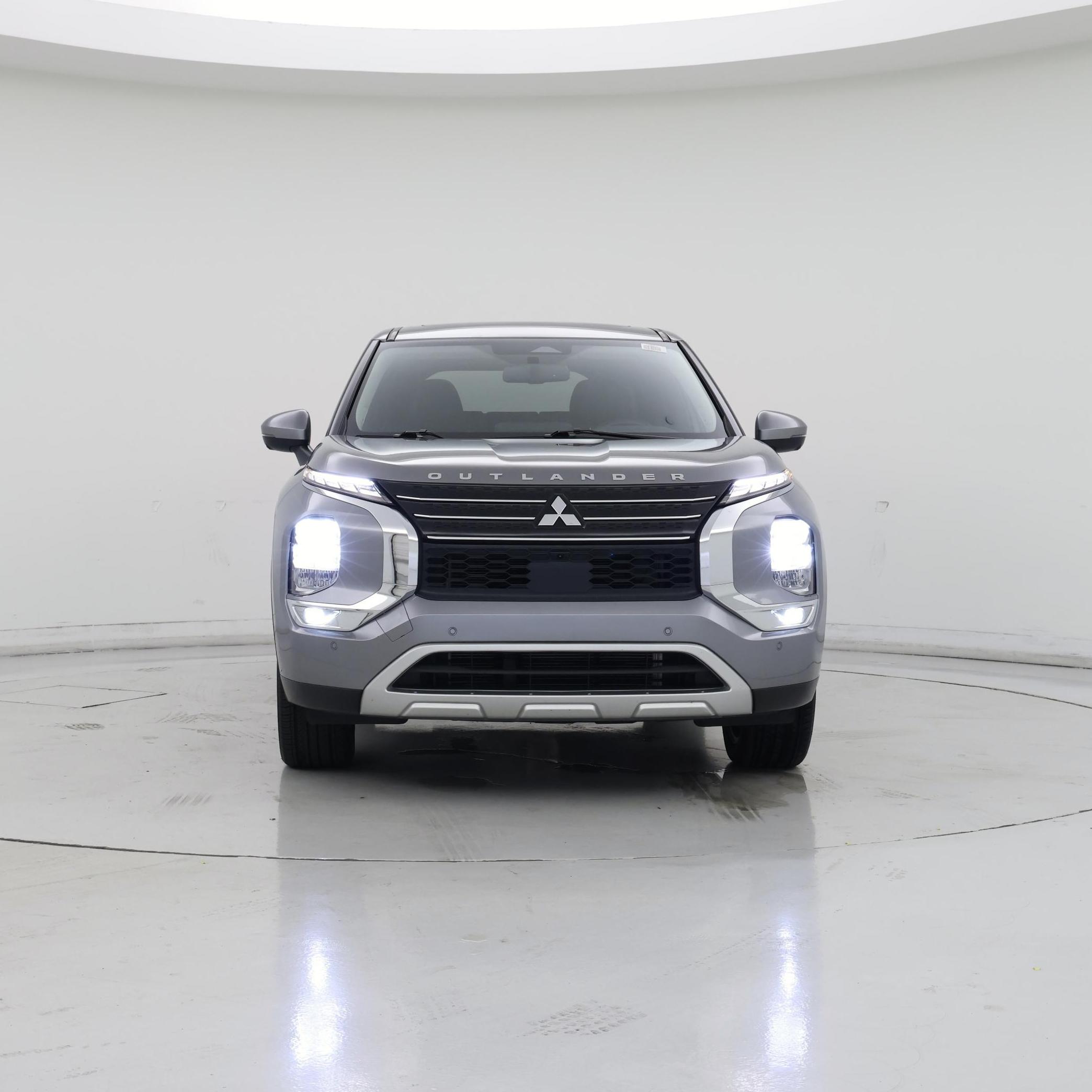 Thumbnail: 2022 Mitsubishi Outlander - 5