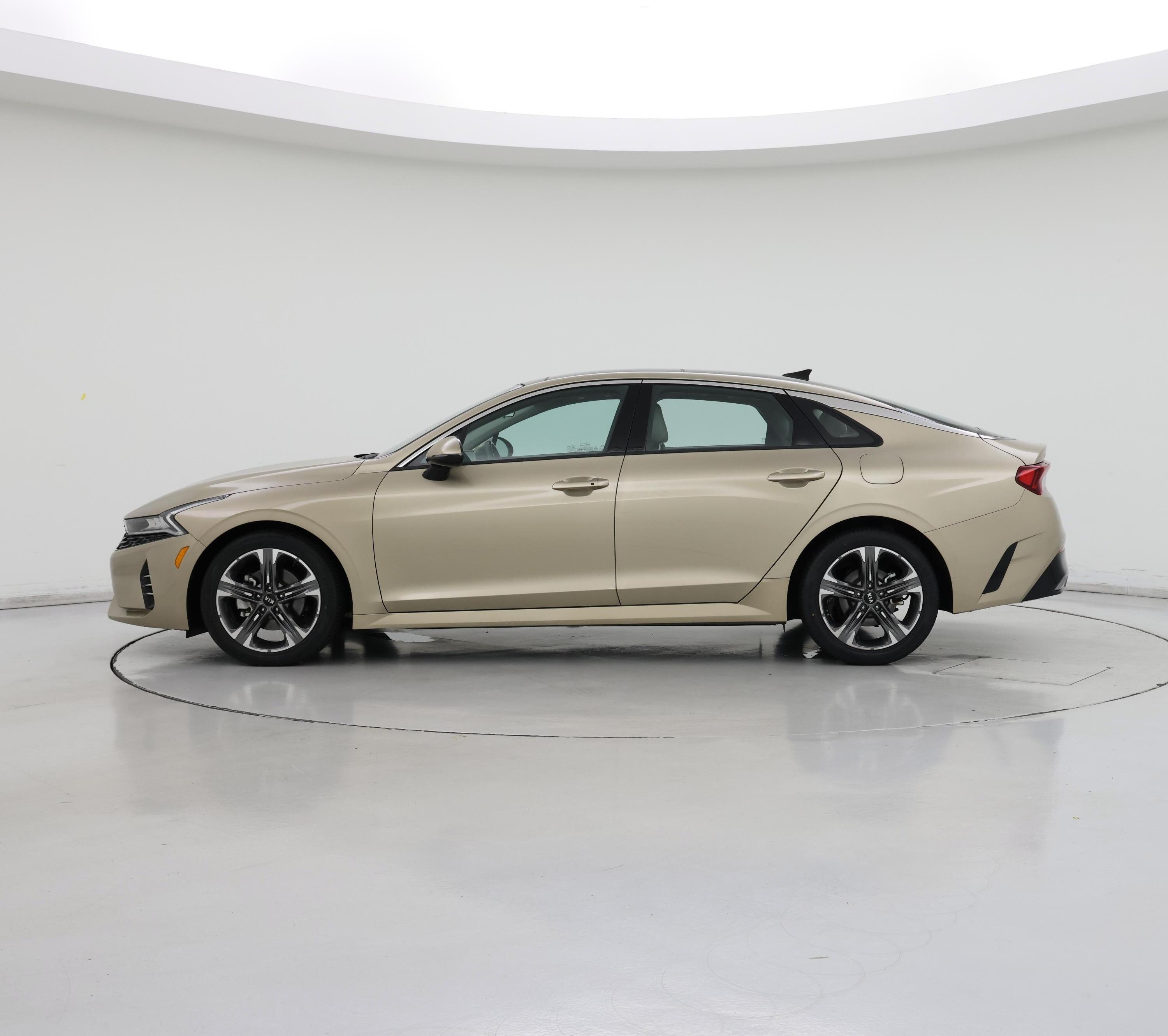 Thumbnail: 2021 Kia K5 - 3