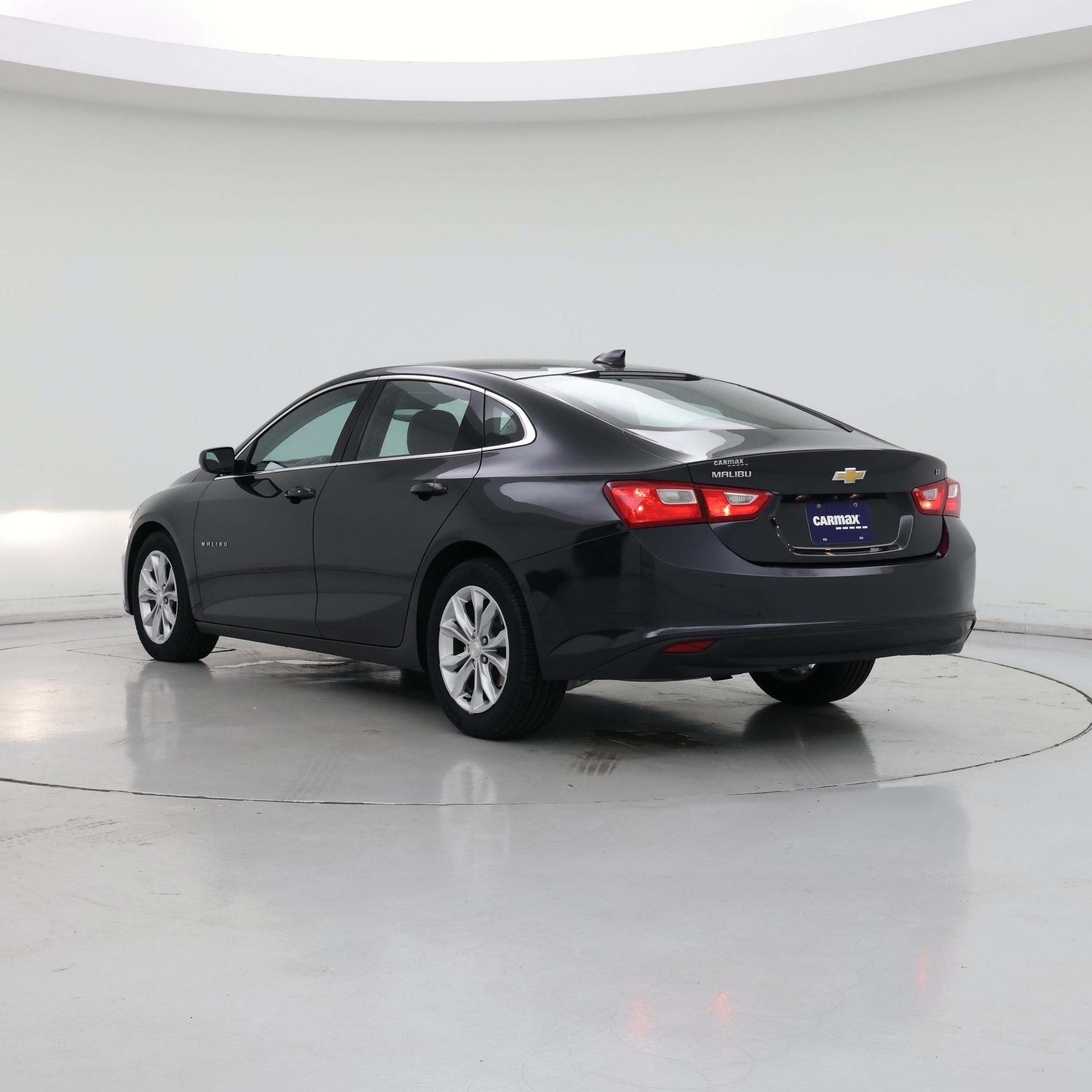 Thumbnail: 2023 Chevrolet Malibu - 2