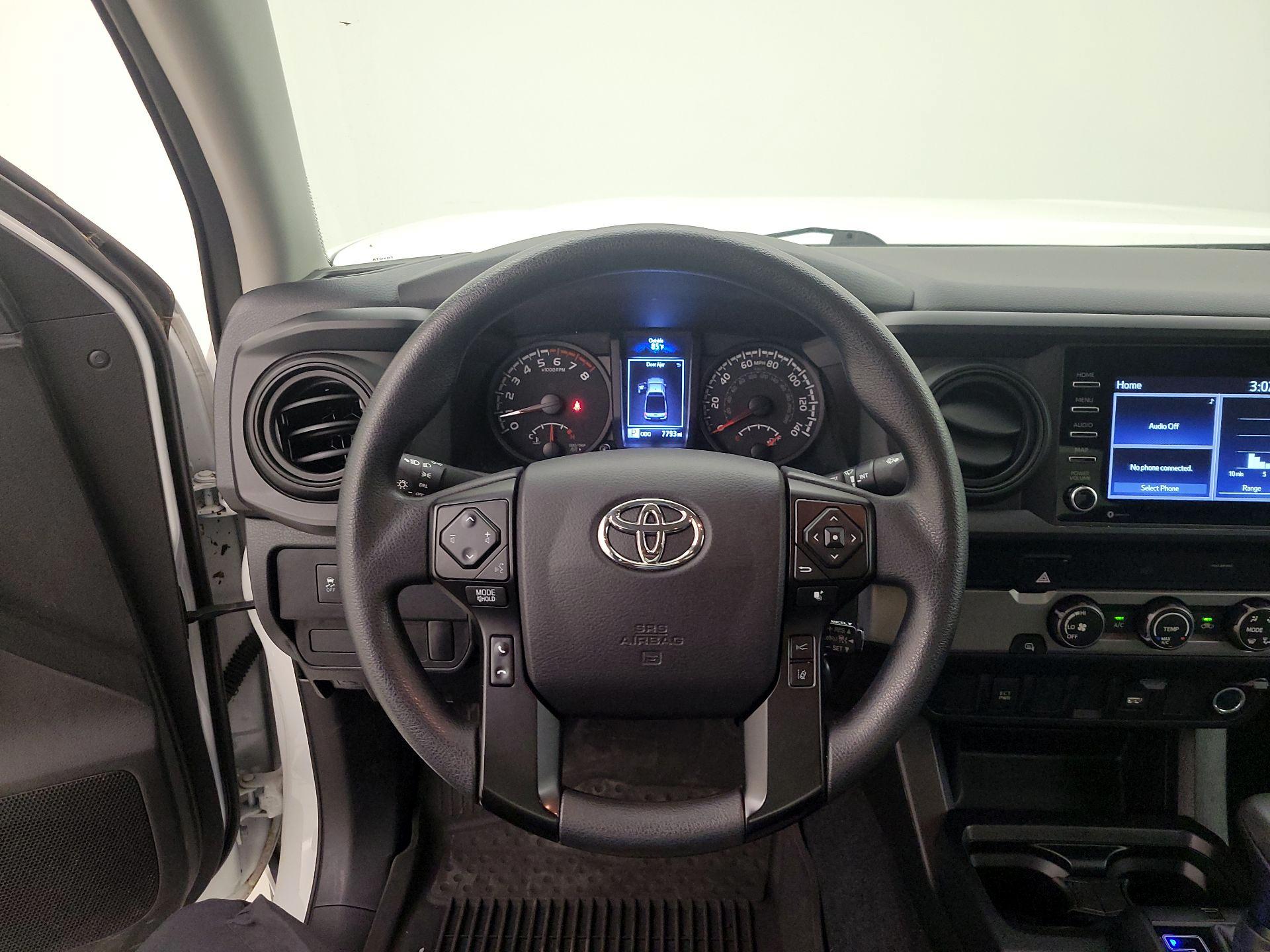 Thumbnail: 2021 Toyota Tacoma - 10