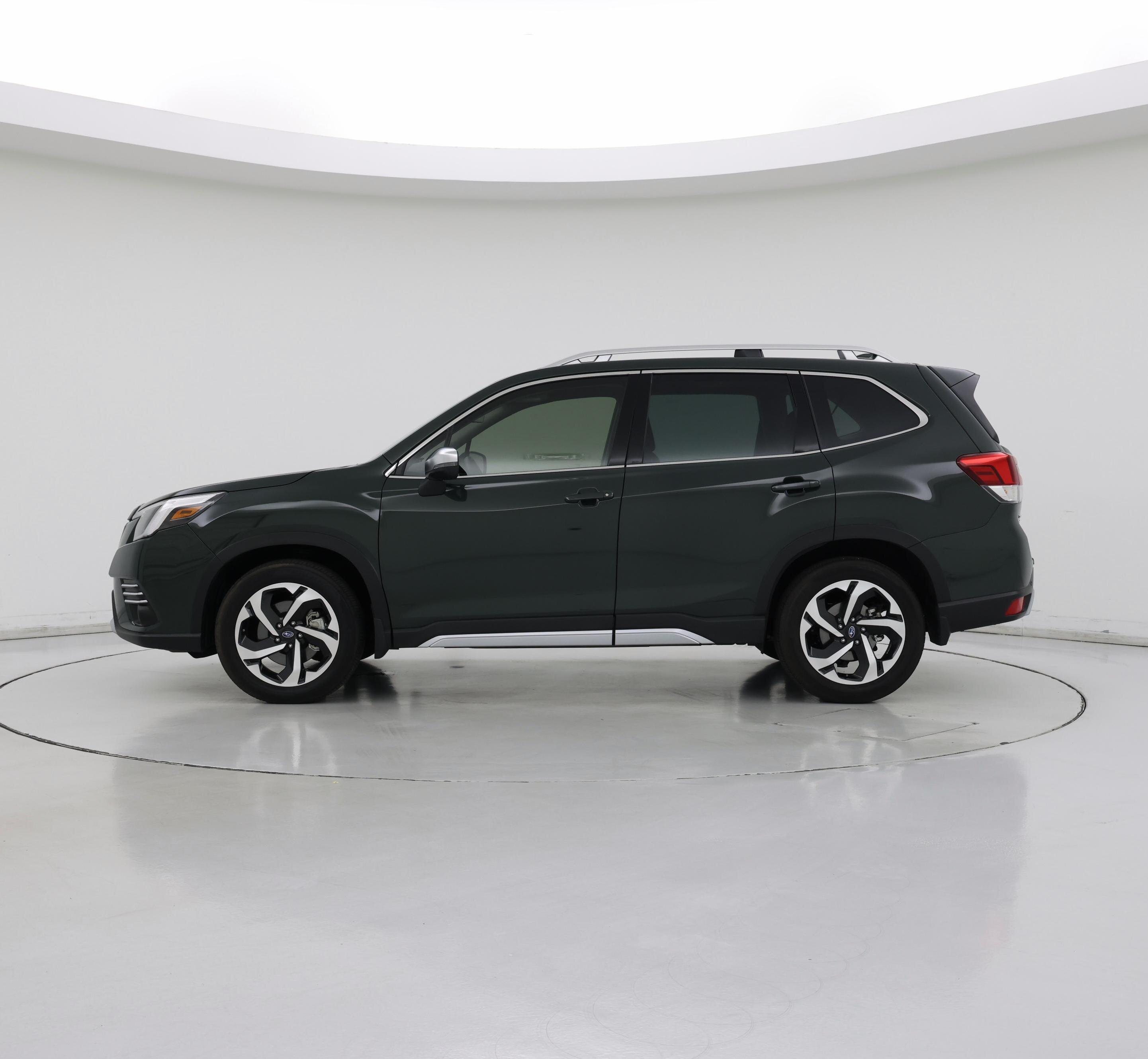 Thumbnail: 2023 Subaru Forester - 3
