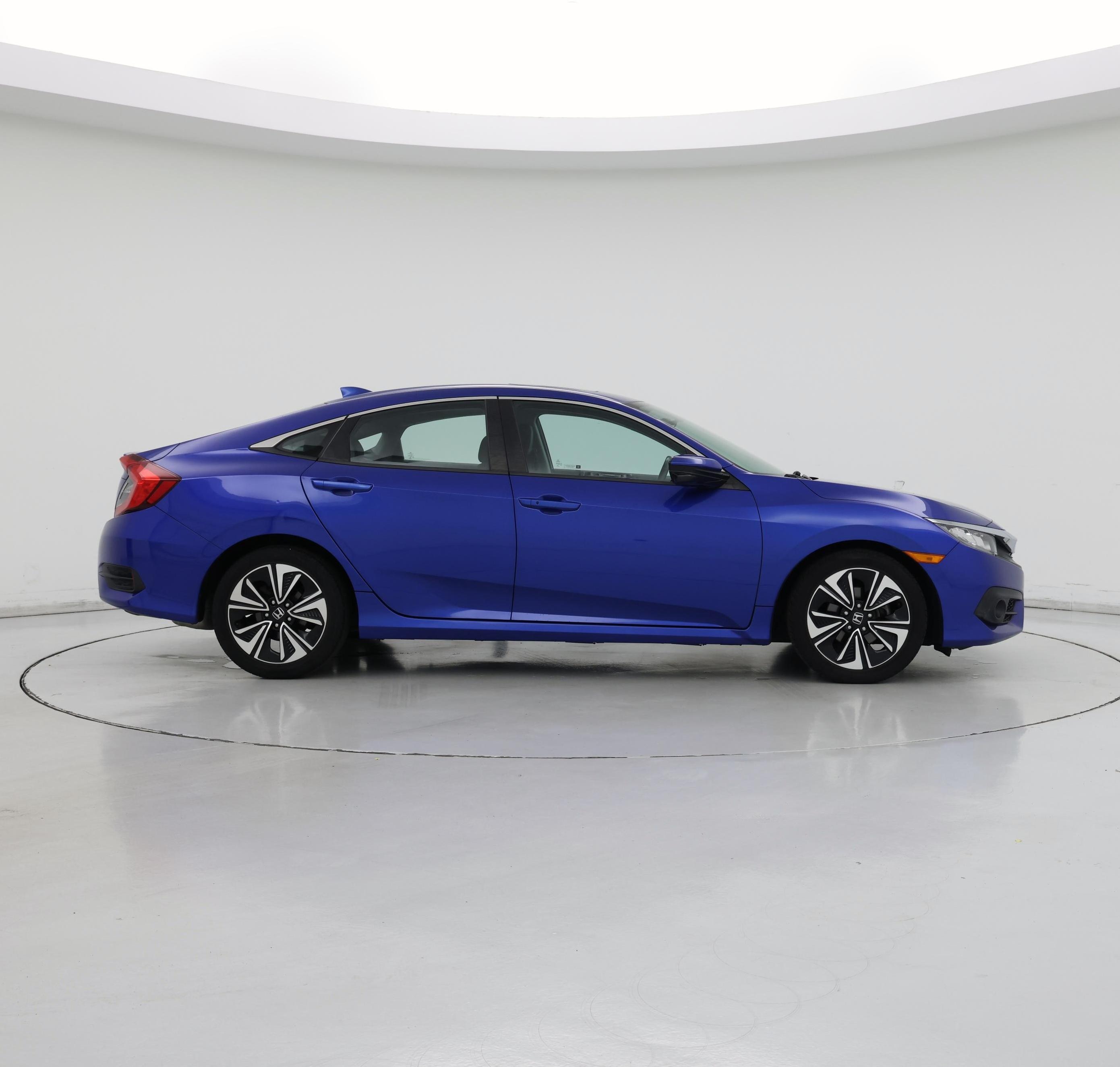 Thumbnail: 2017 Honda Civic - 7