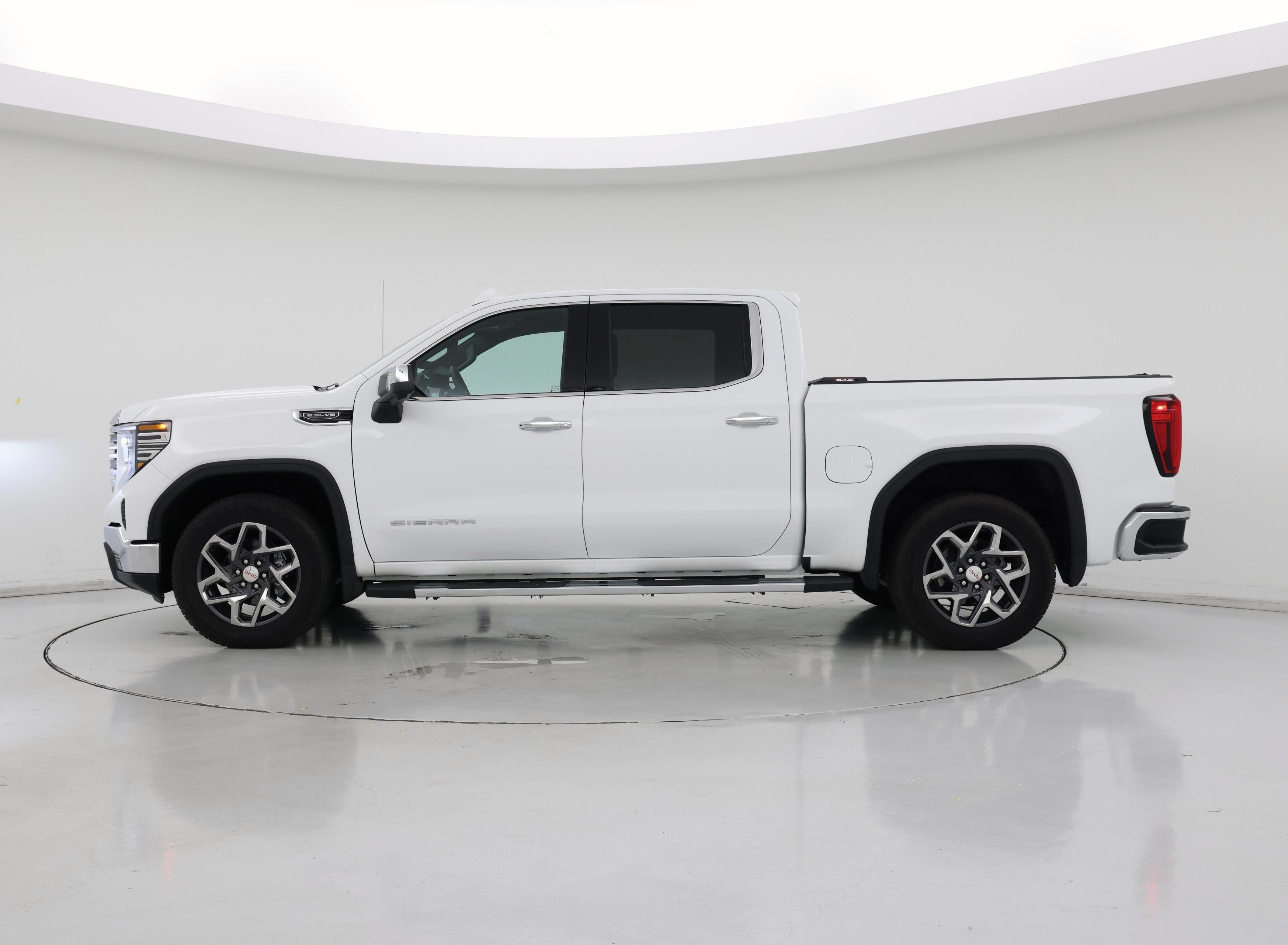 Thumbnail: 2023 GMC Sierra 1500 - 3