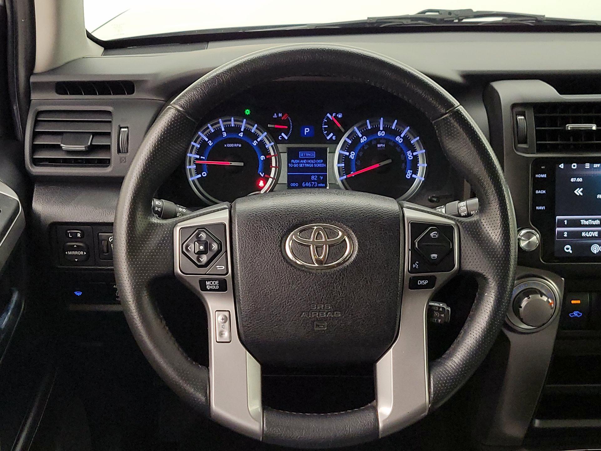 Thumbnail: 2017 Toyota 4Runner - 10