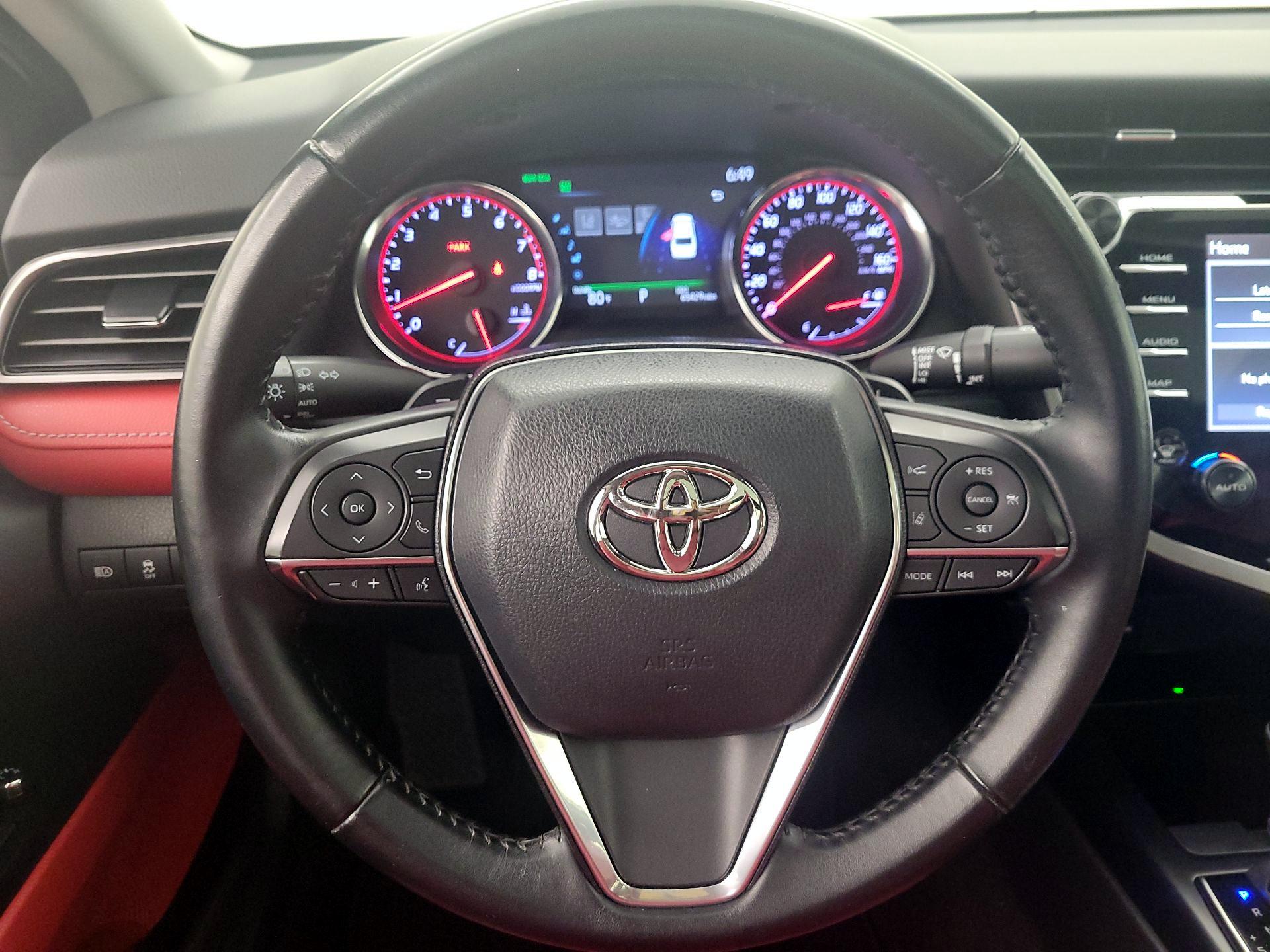 Thumbnail: 2020 Toyota Camry - 10