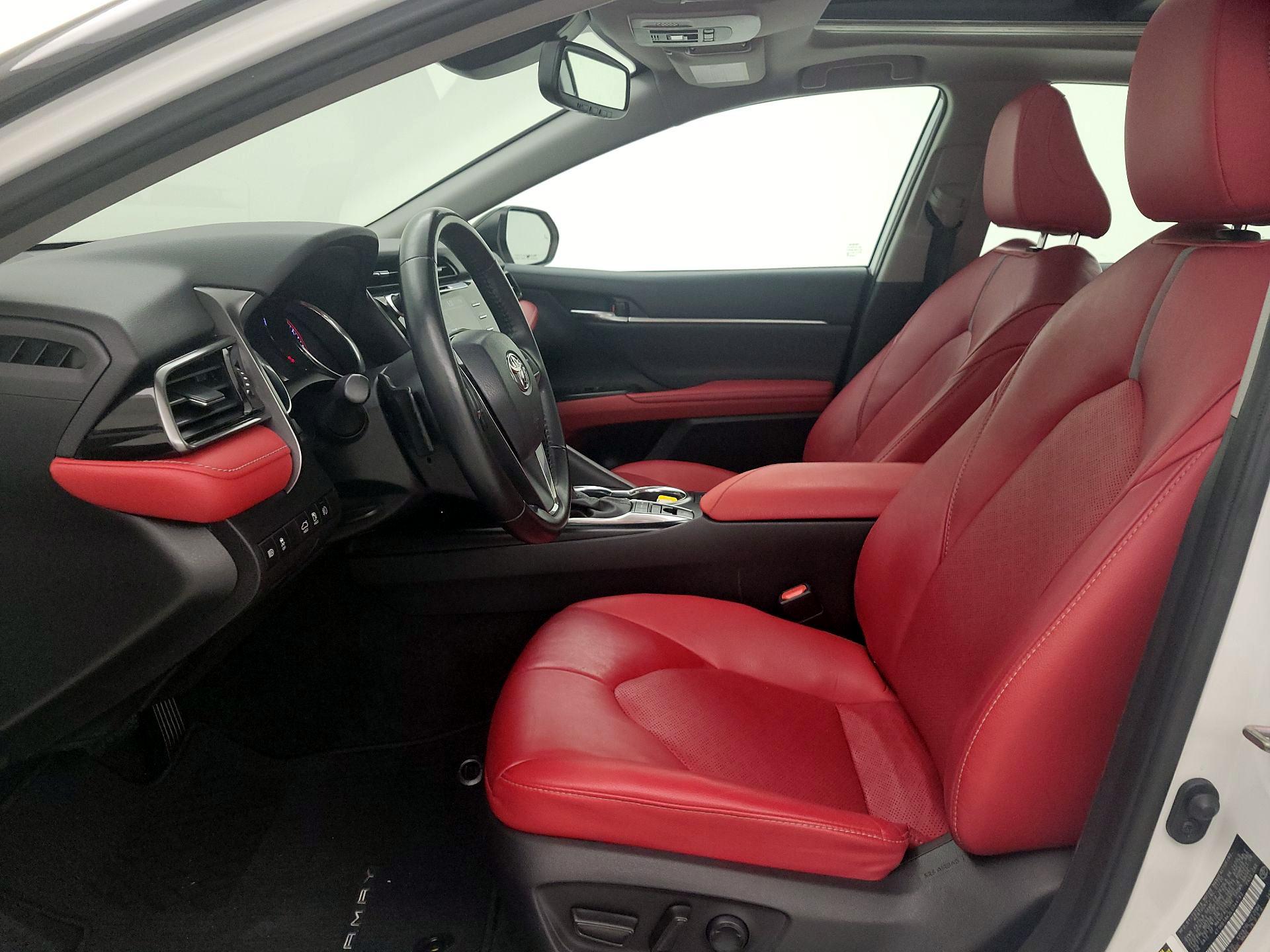 Thumbnail: 2020 Toyota Camry - 11