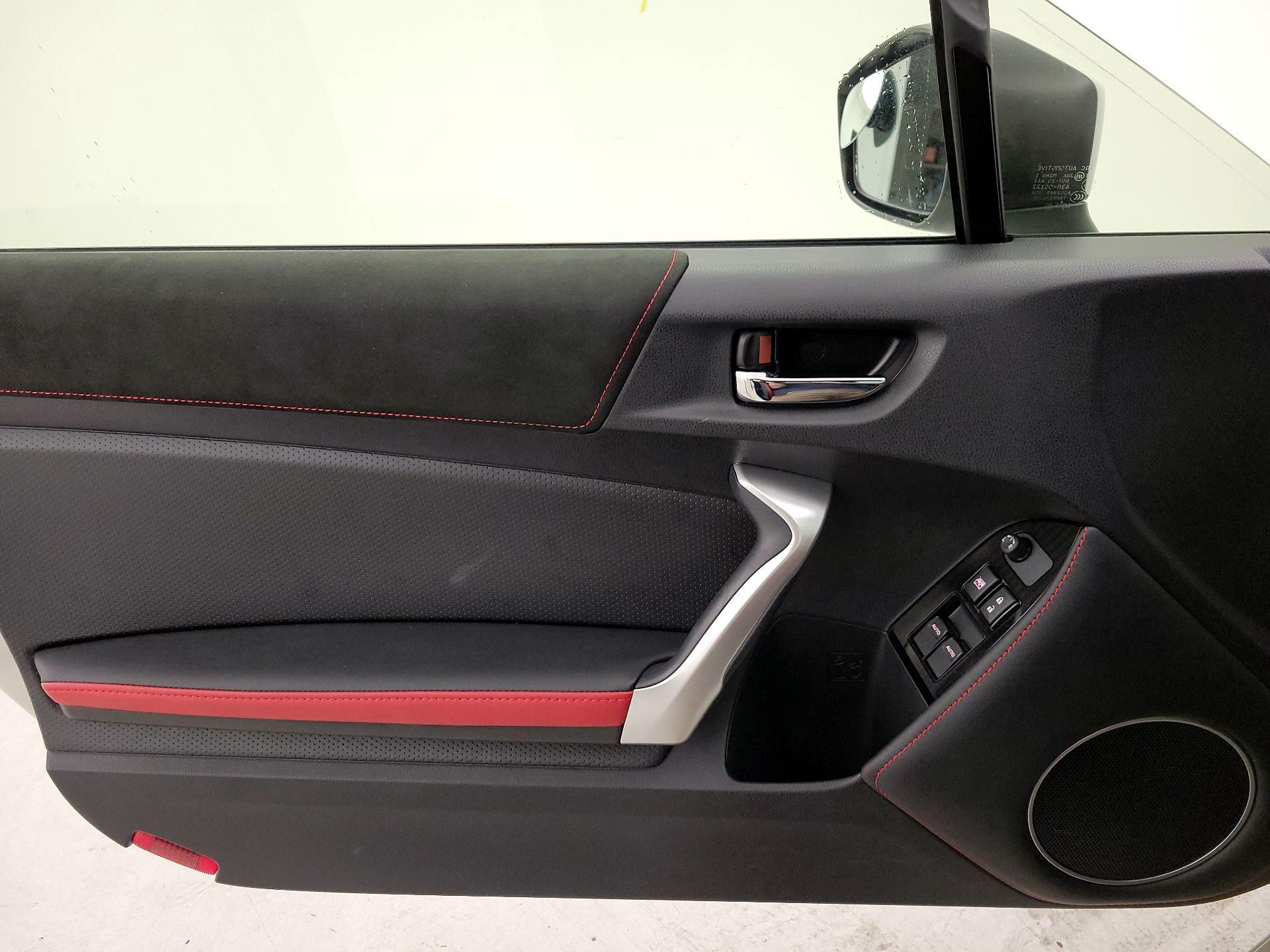 Thumbnail: 2020 Toyota 86 - 12