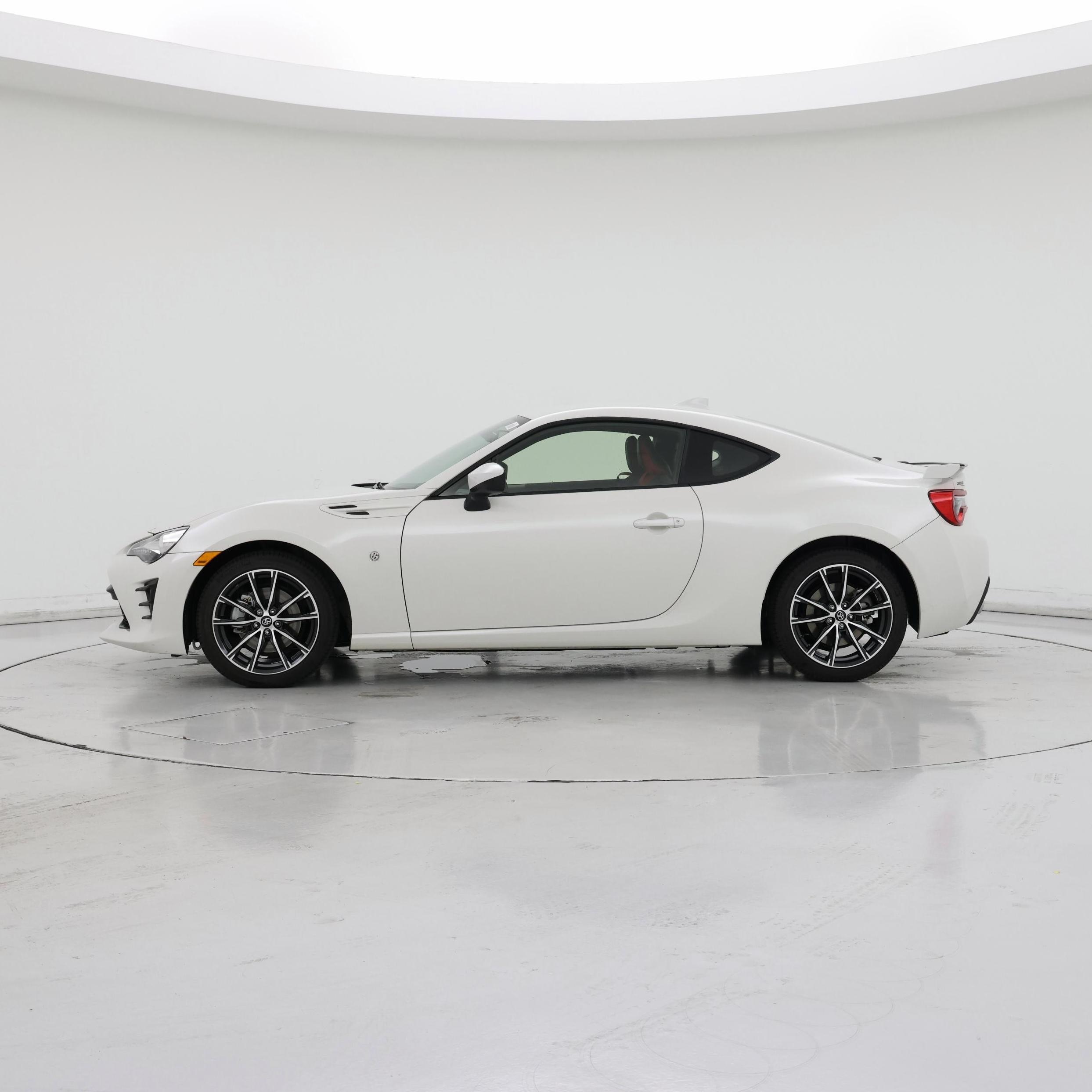 Thumbnail: 2020 Toyota 86 - 3