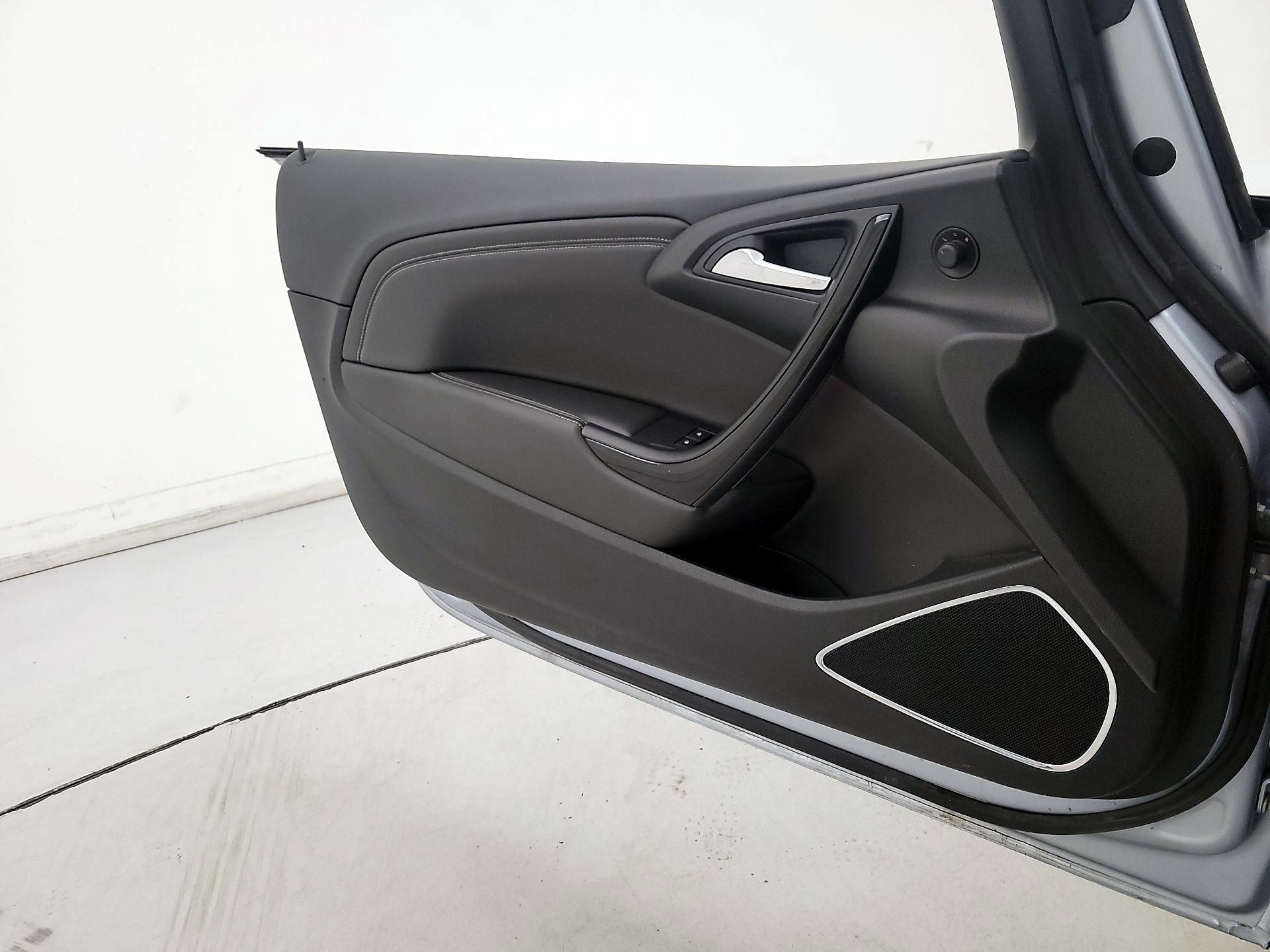 Thumbnail: 2019 Buick Cascada - 12