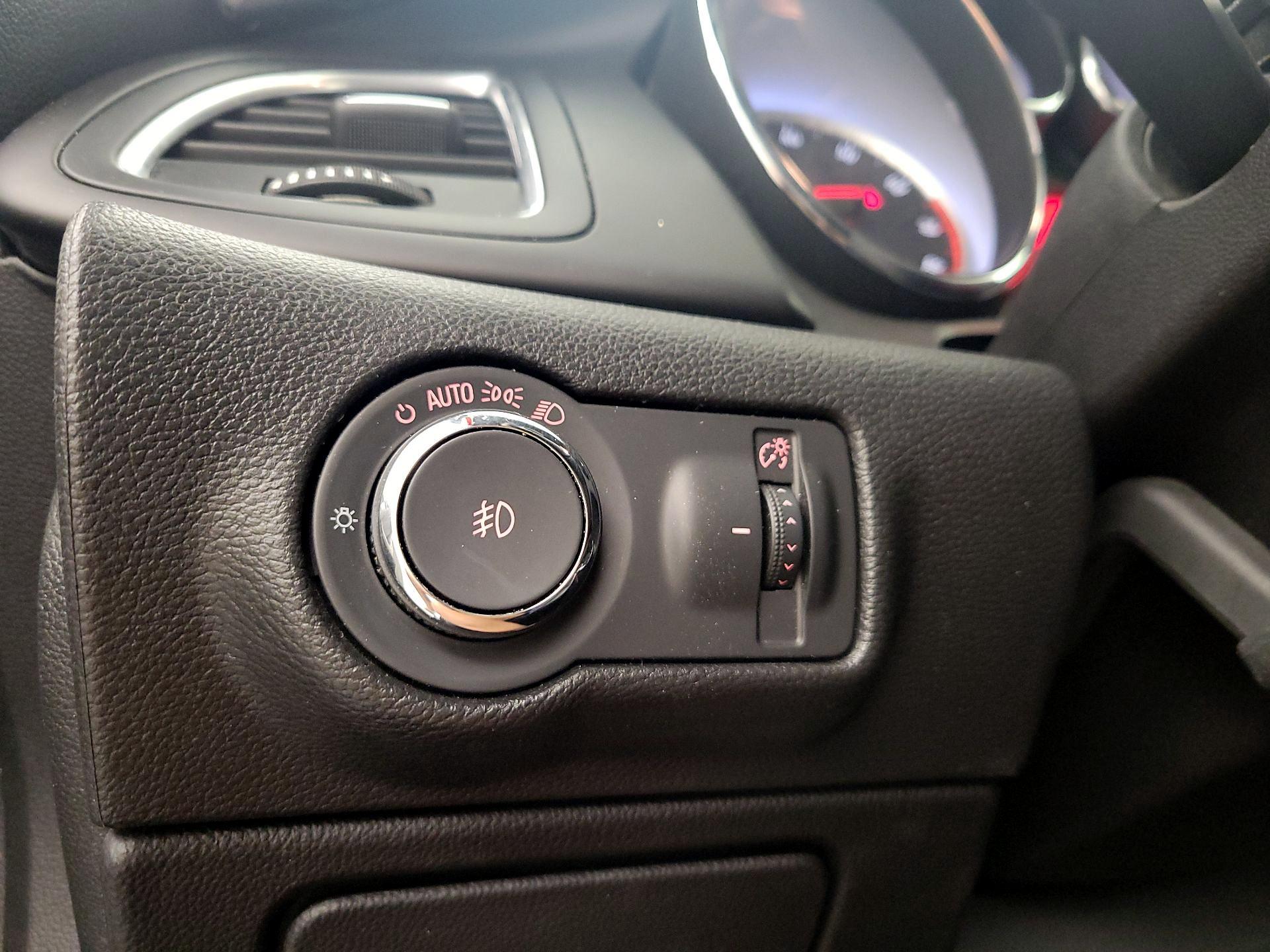 Thumbnail: 2019 Buick Cascada - 13