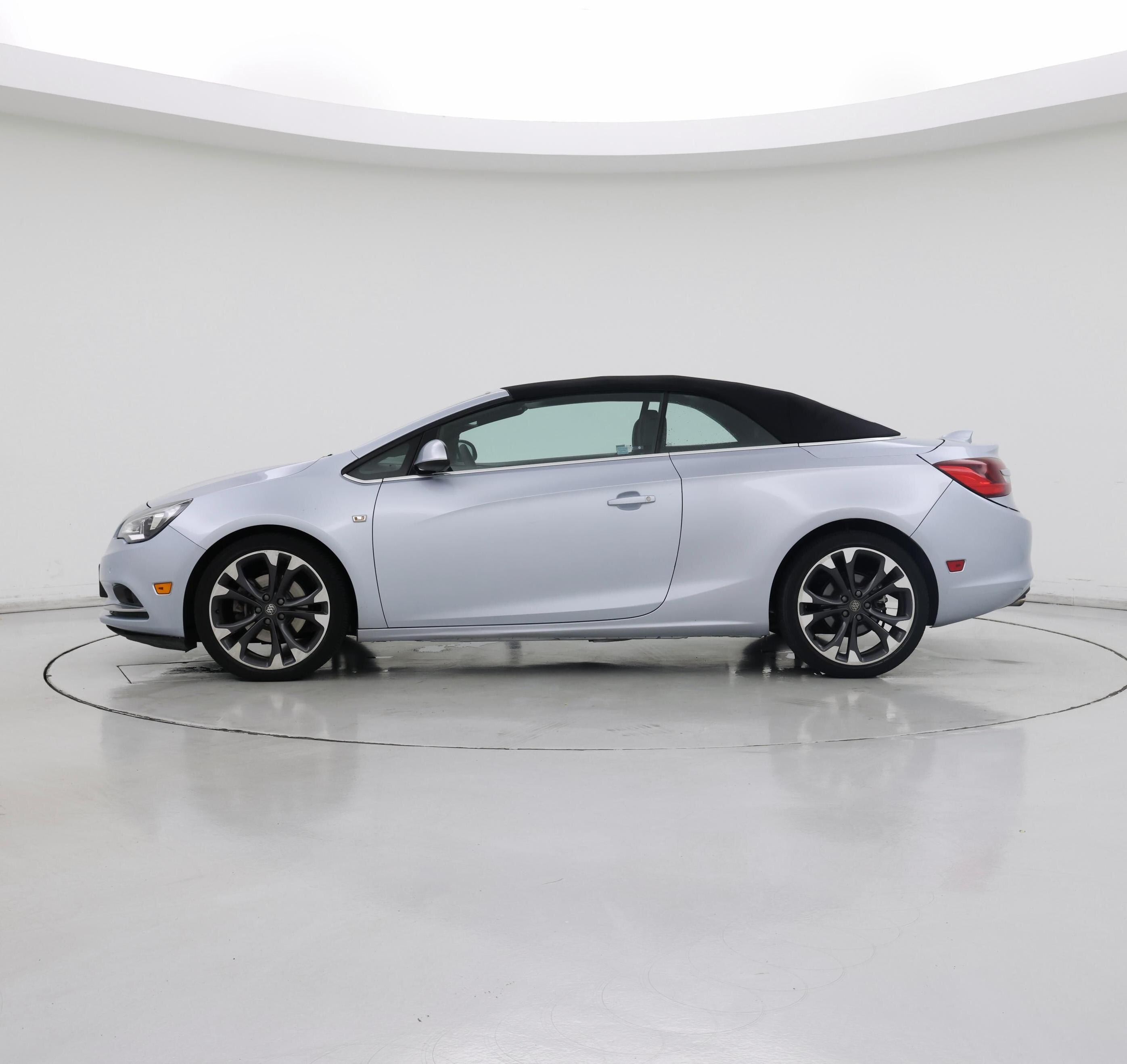 Thumbnail: 2019 Buick Cascada - 3