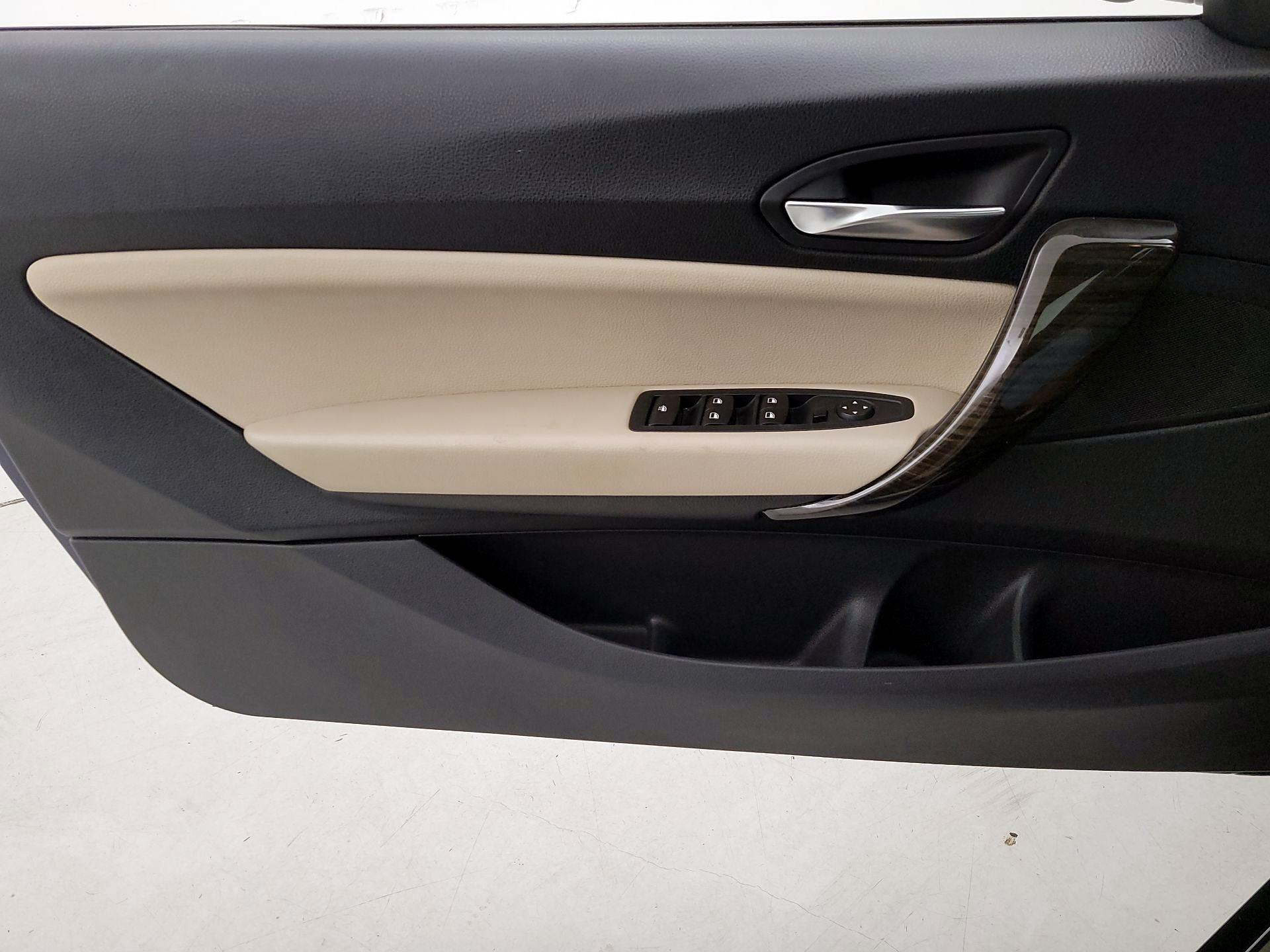 Thumbnail: 2016 BMW 2 Series - 12