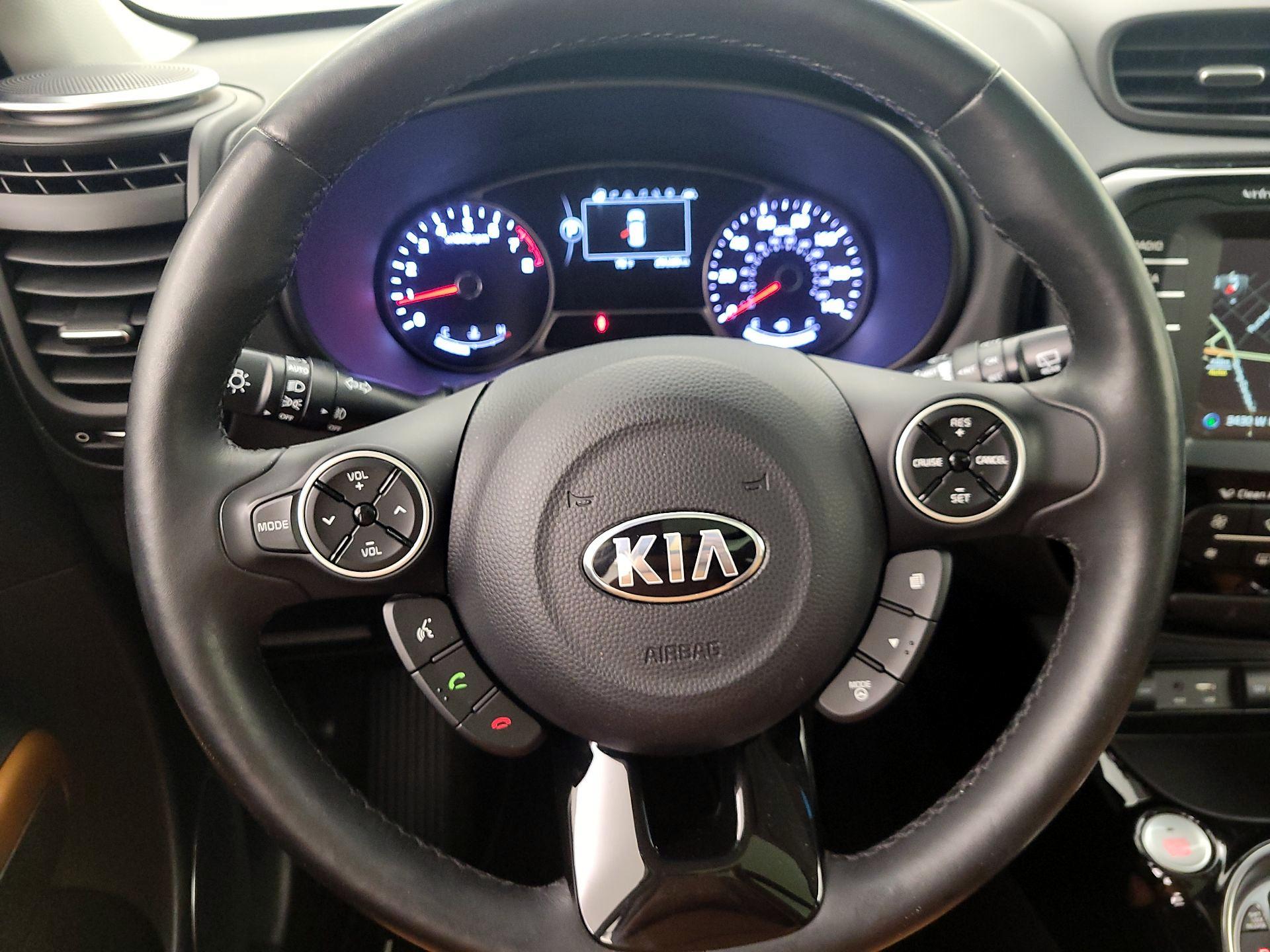 Thumbnail: 2016 Kia Soul - 10