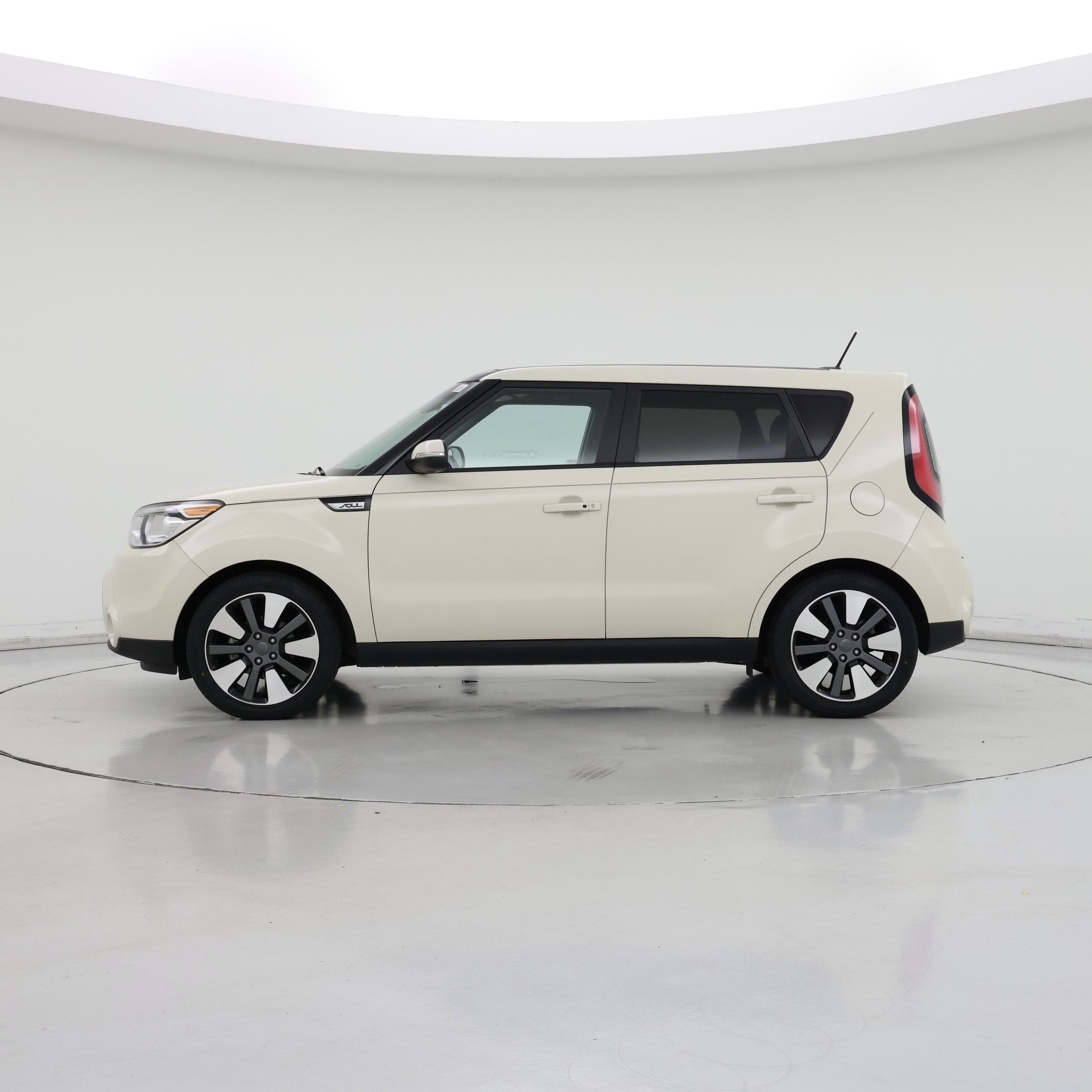 Thumbnail: 2016 Kia Soul - 3