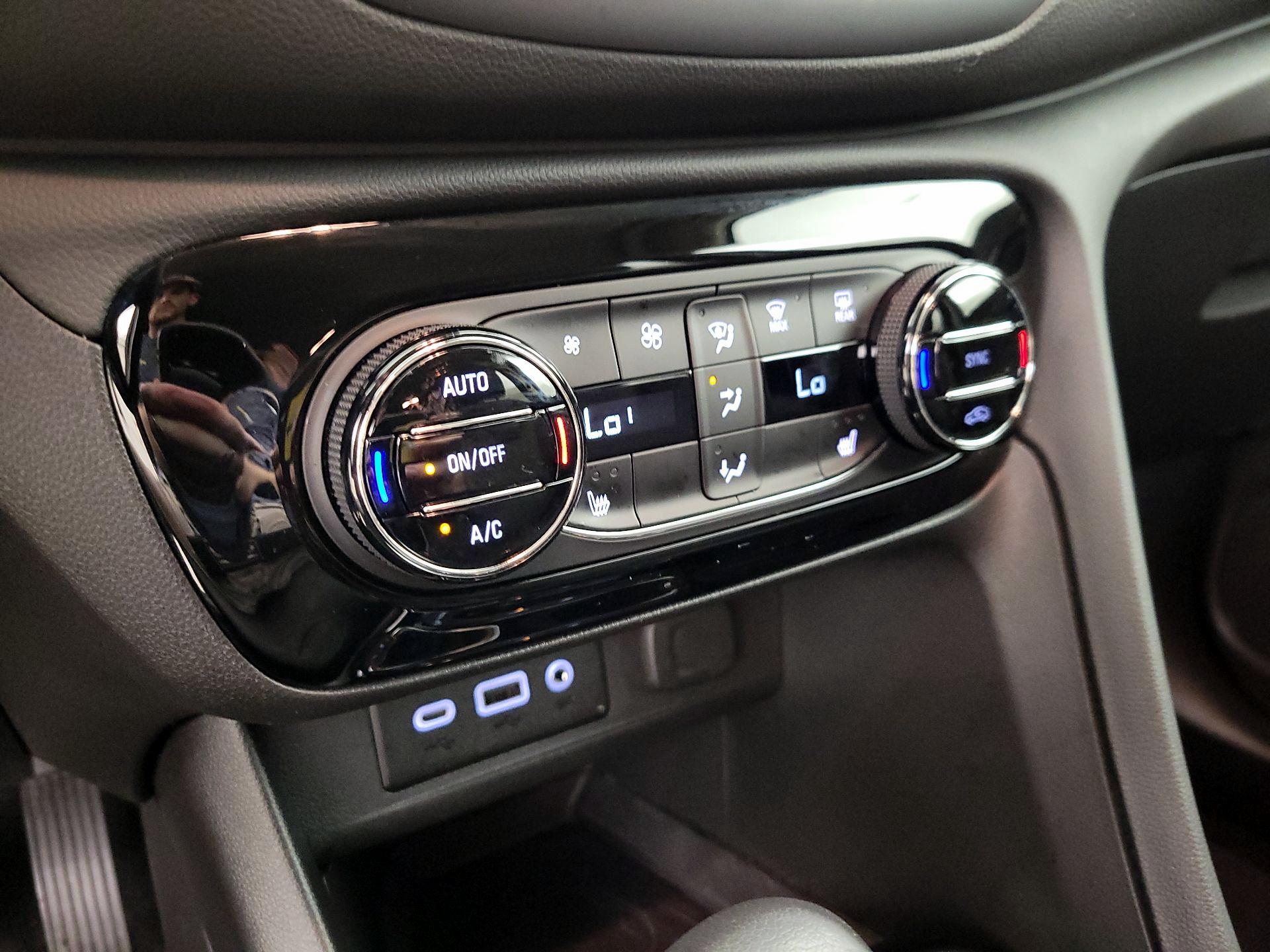 Thumbnail: 2023 Buick Encore GX - 16