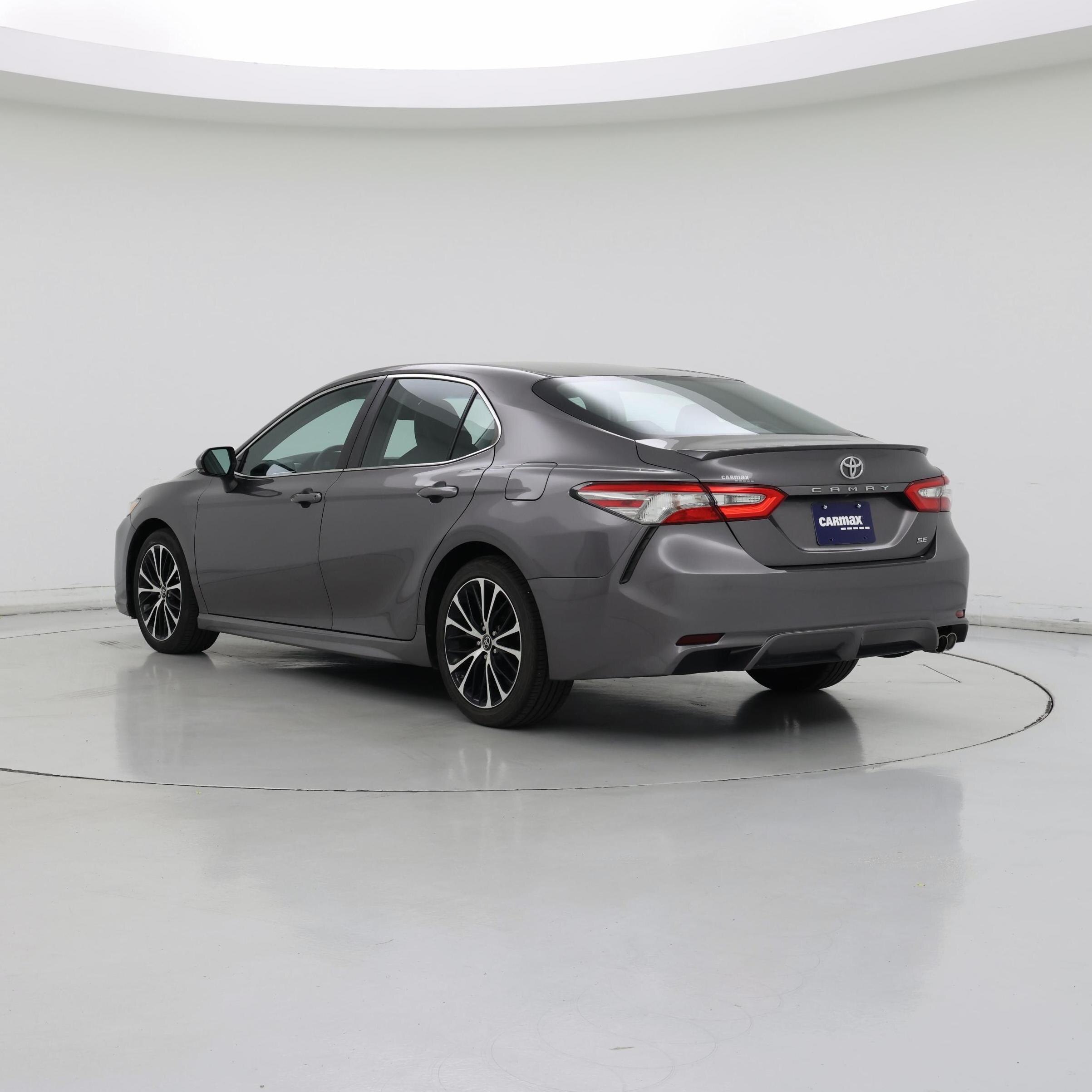 Thumbnail: 2018 Toyota Camry - 2