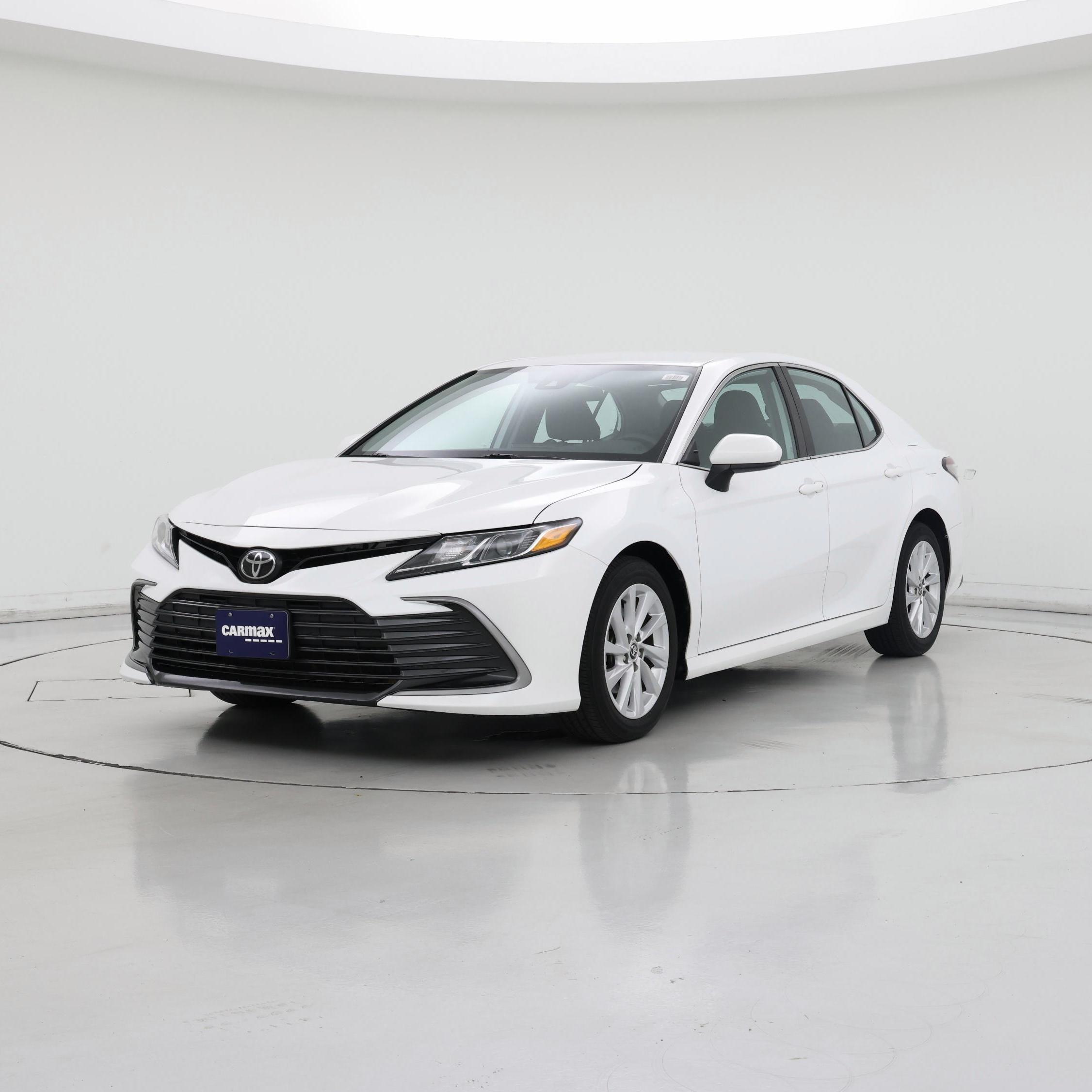Thumbnail: 2023 Toyota Camry - 4