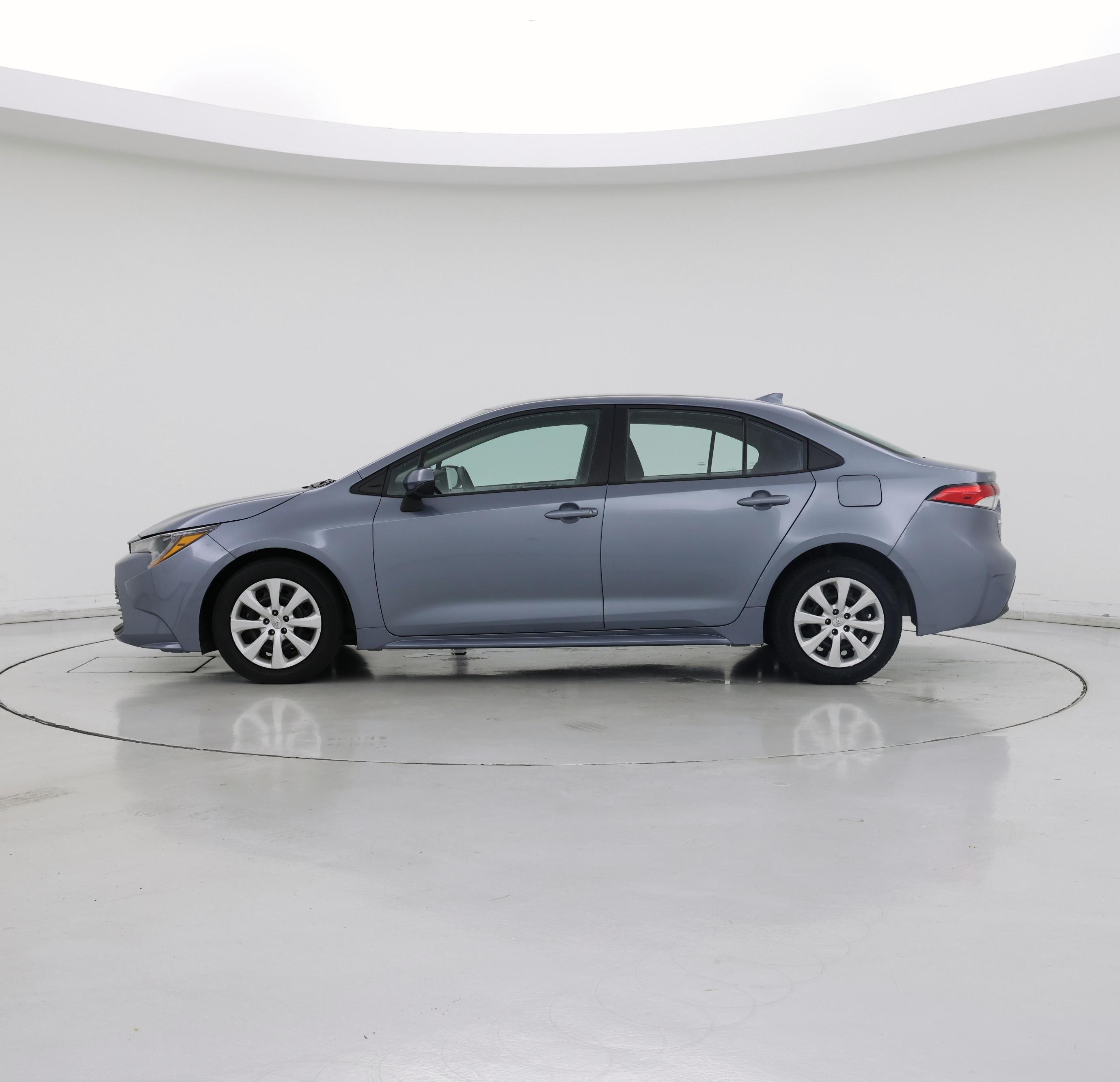 Thumbnail: 2023 Toyota Corolla - 3