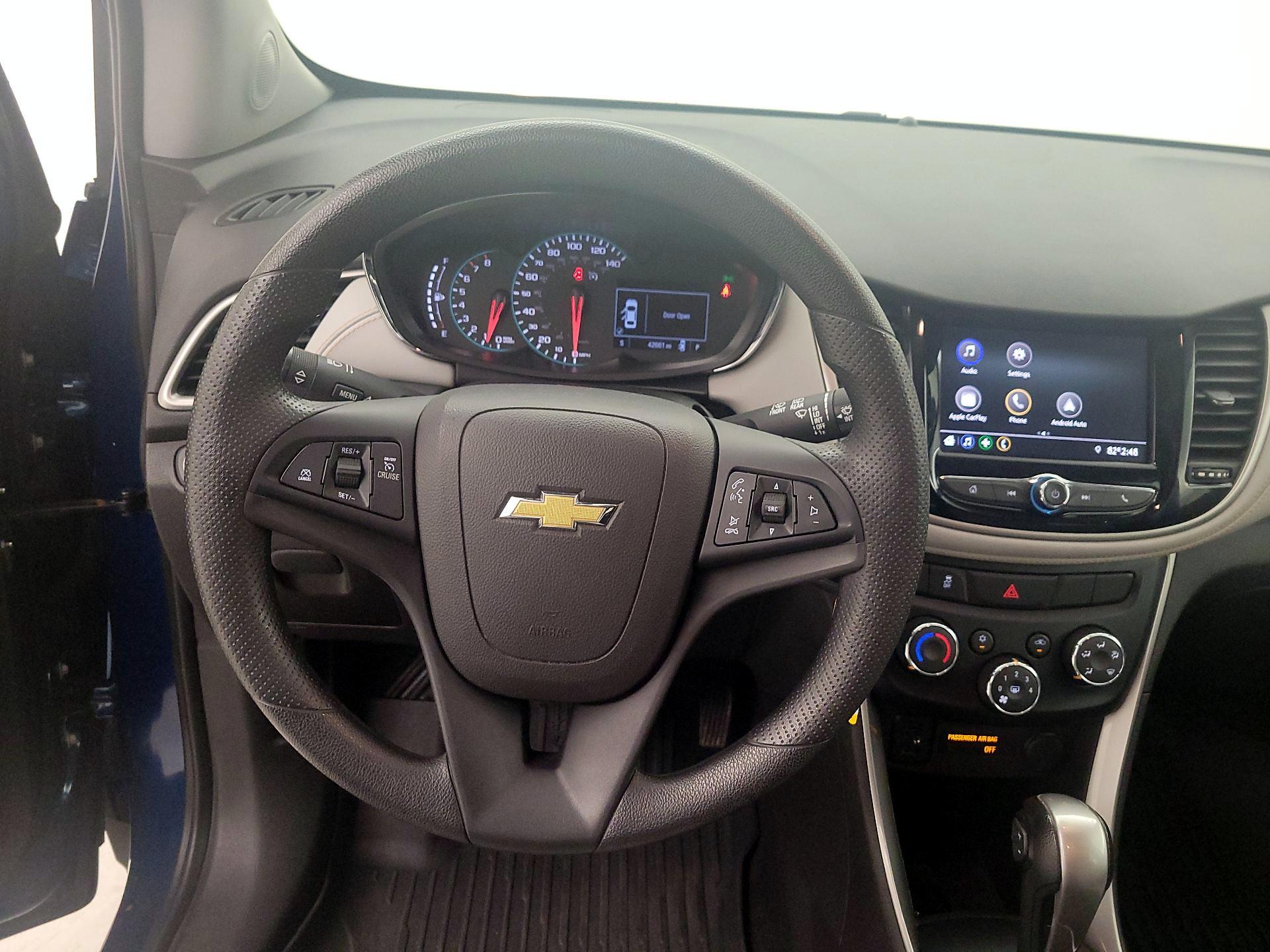 Thumbnail: 2020 Chevrolet Trax - 10