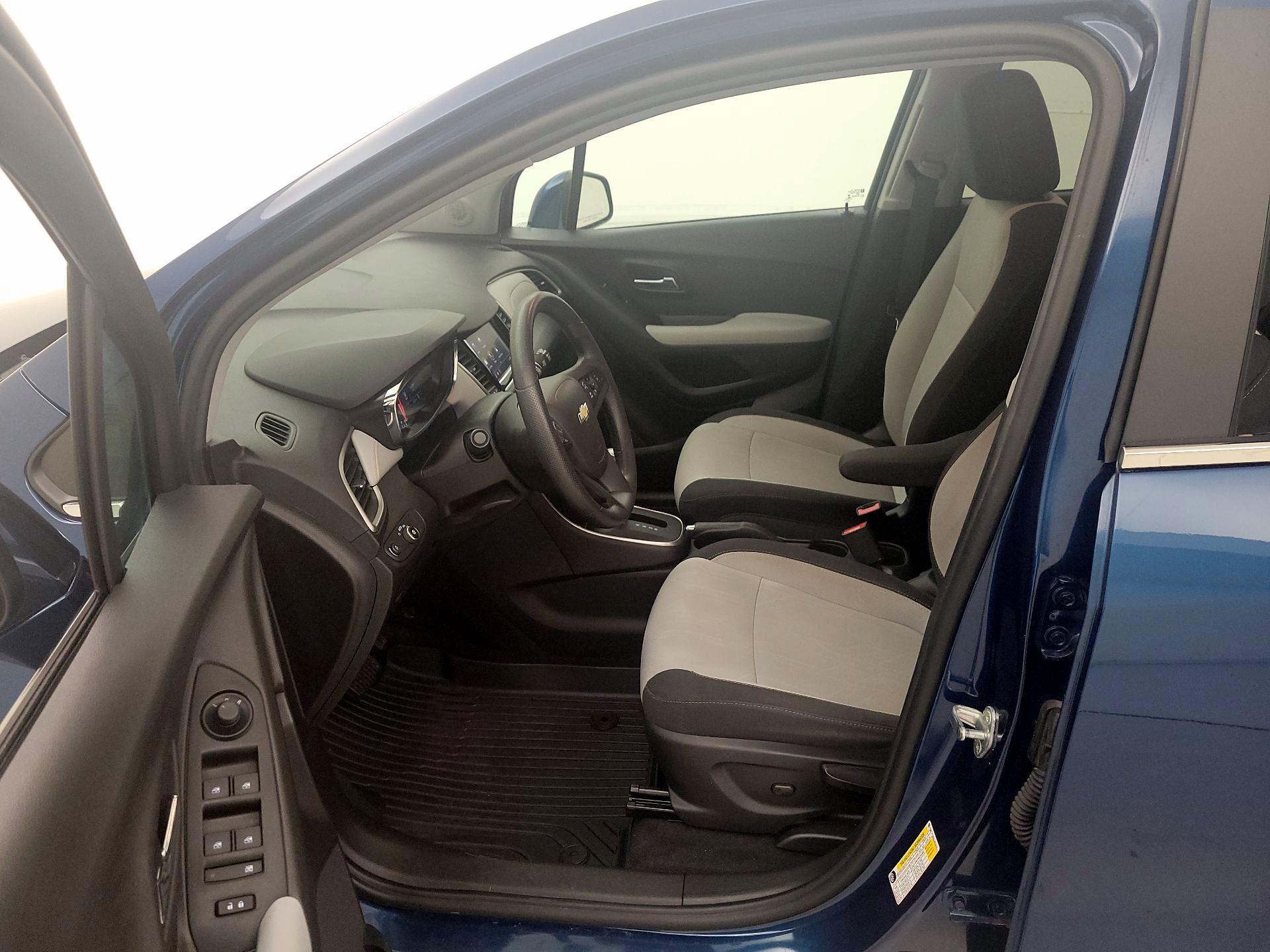 Thumbnail: 2020 Chevrolet Trax - 11