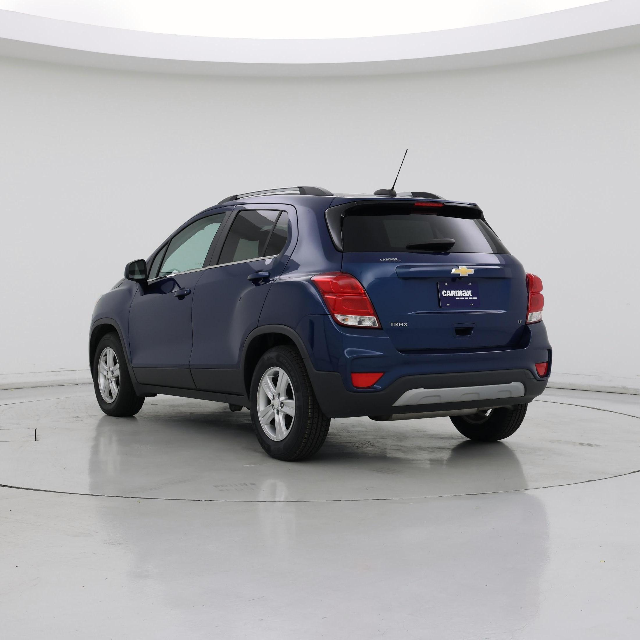 Thumbnail: 2020 Chevrolet Trax - 2