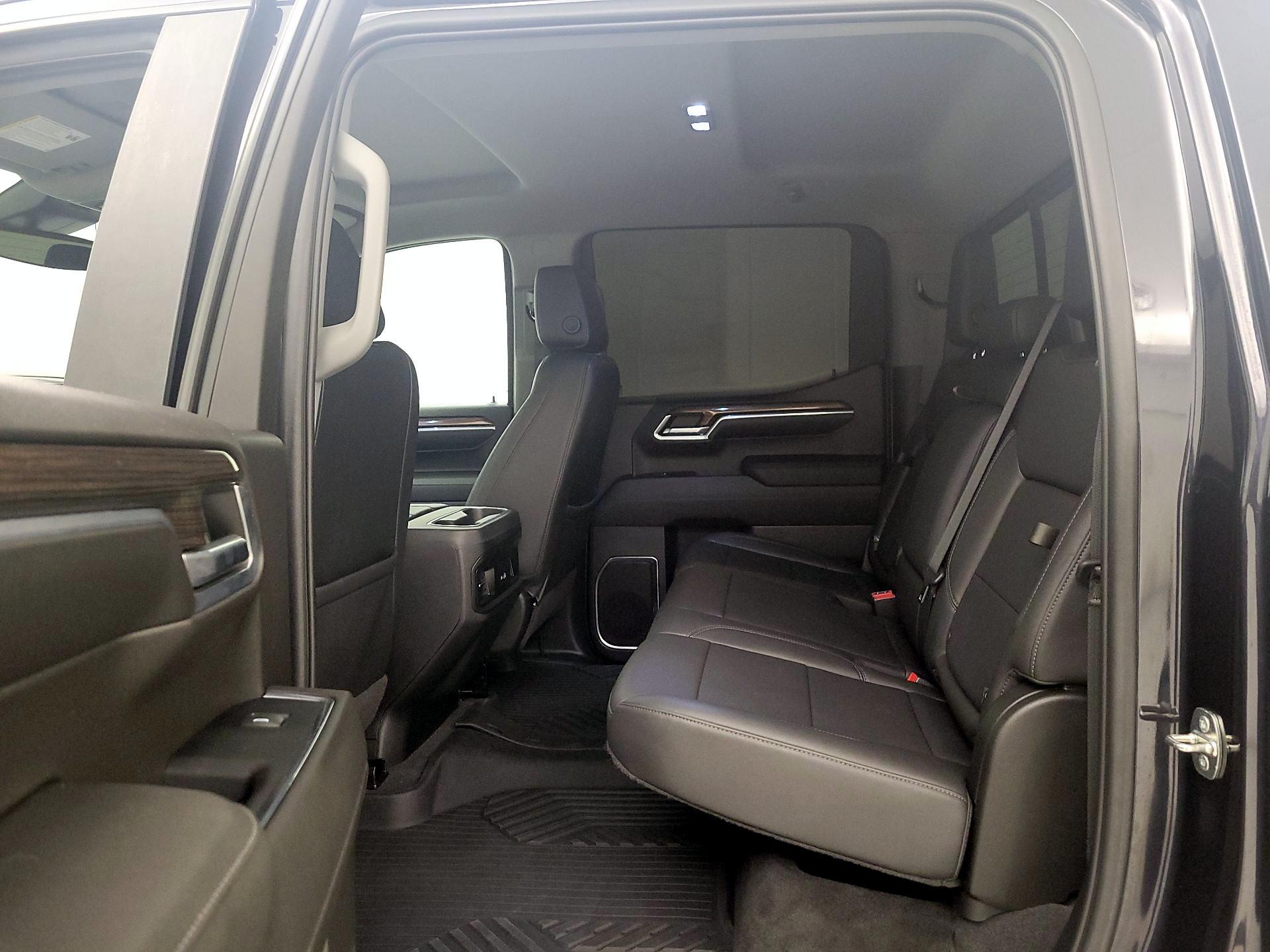 Thumbnail: 2022 Chevrolet Silverado 1500 - 20