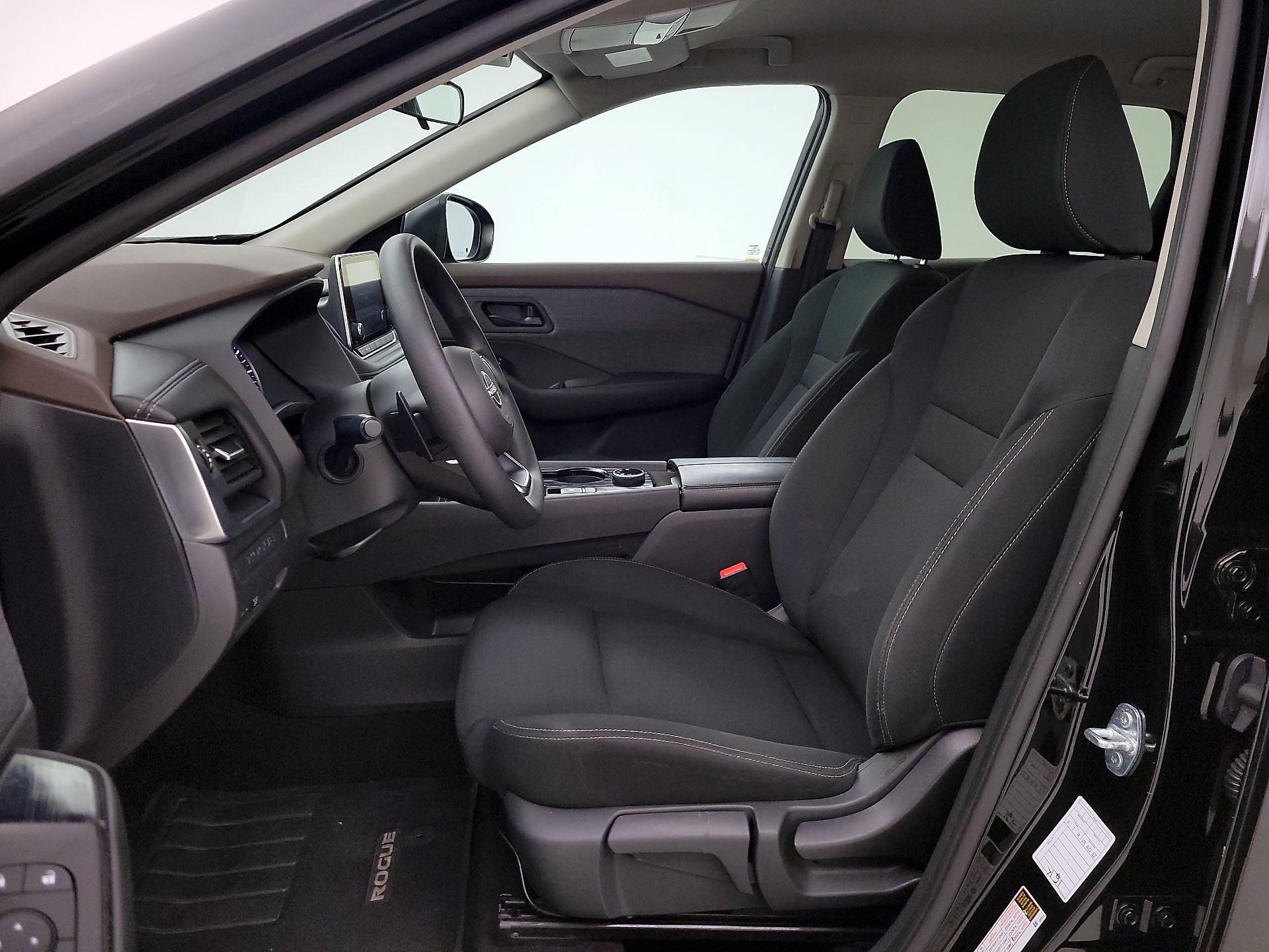 Thumbnail: 2023 Nissan Rogue - 11