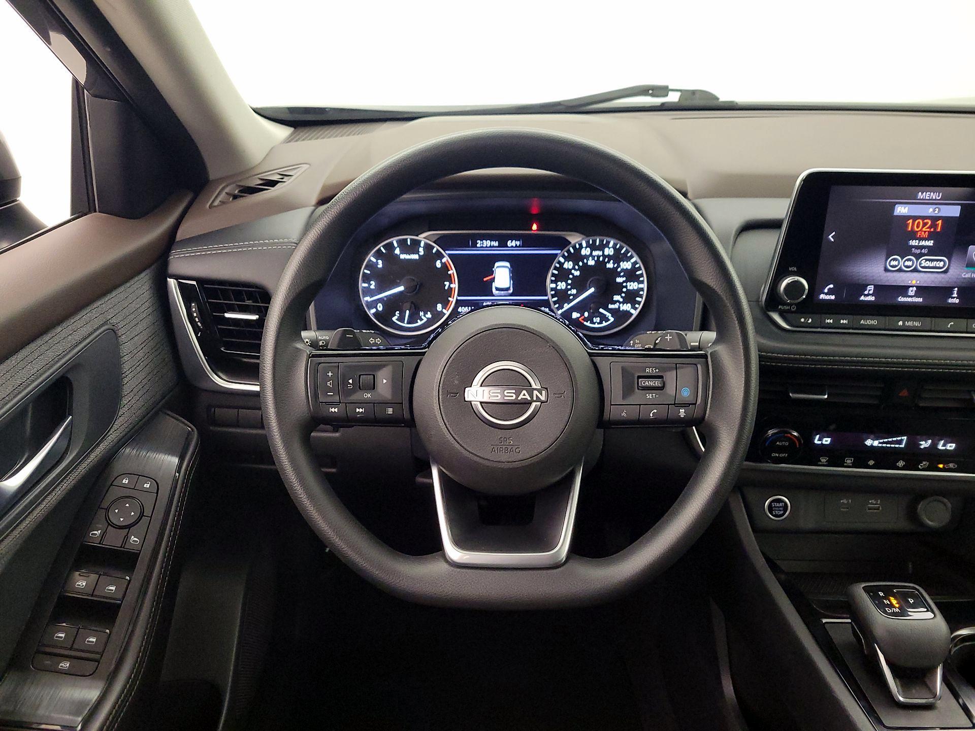 Thumbnail: 2022 Nissan Rogue - 10