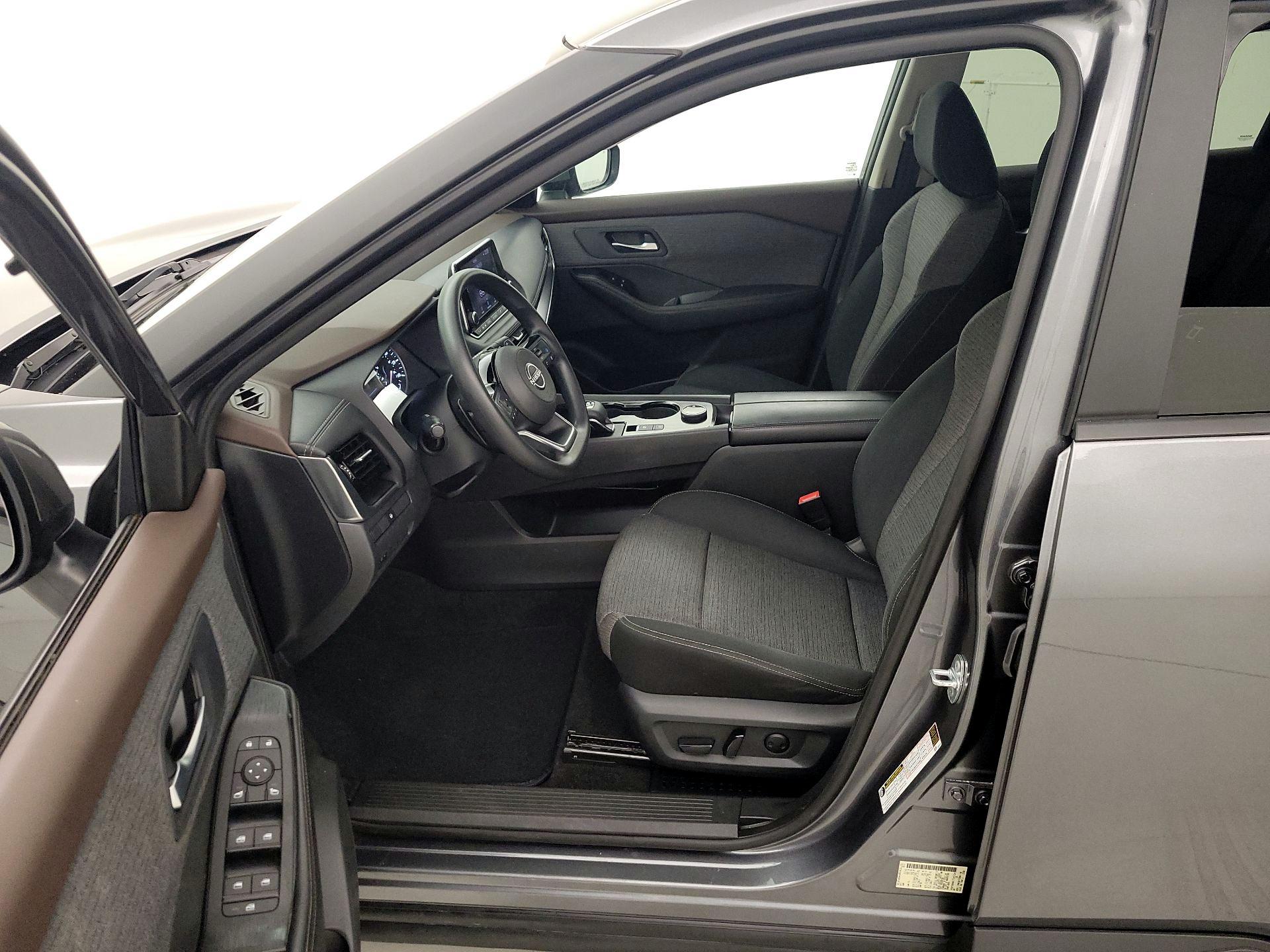 Thumbnail: 2022 Nissan Rogue - 11