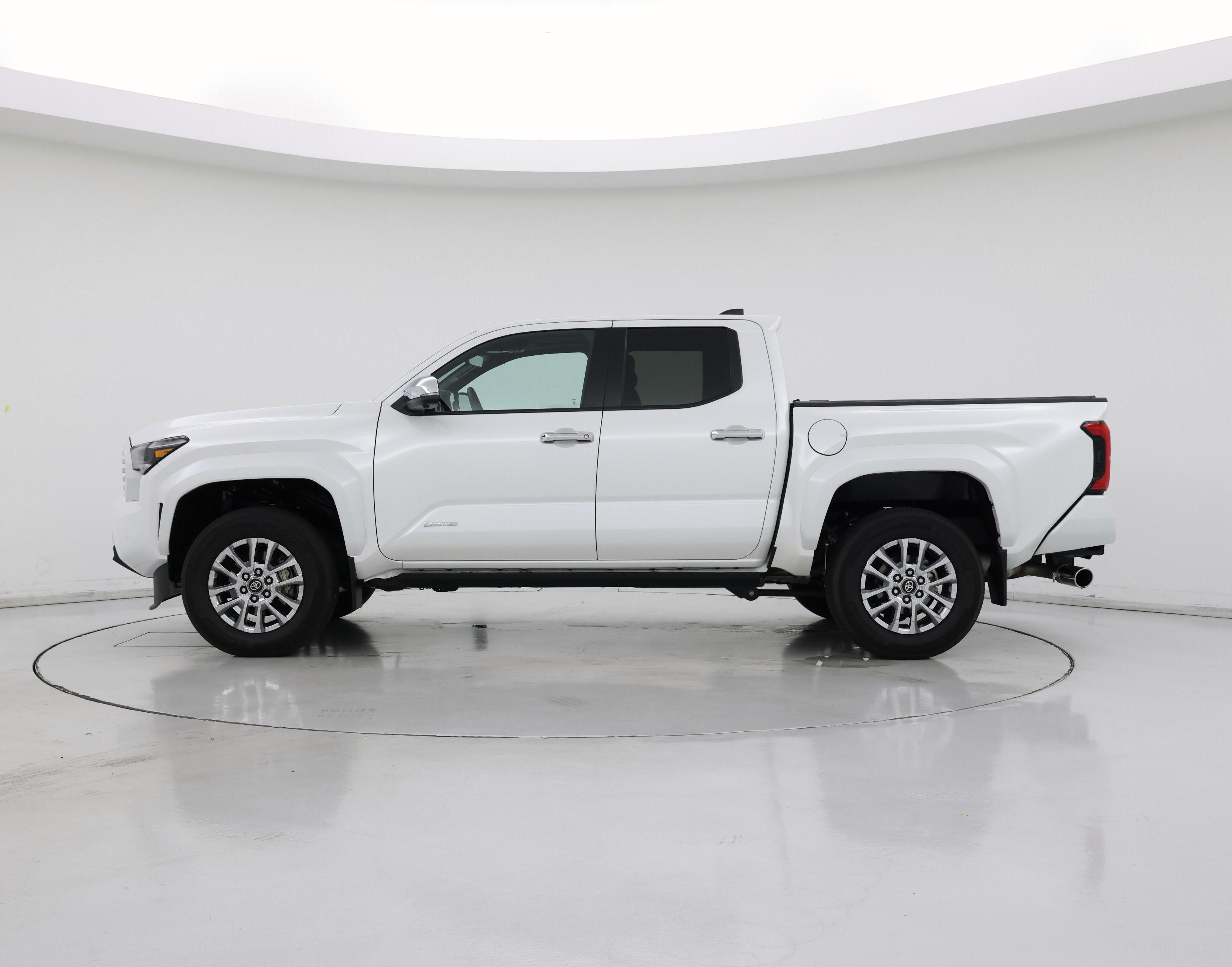 Thumbnail: 2024 Toyota Tacoma - 3