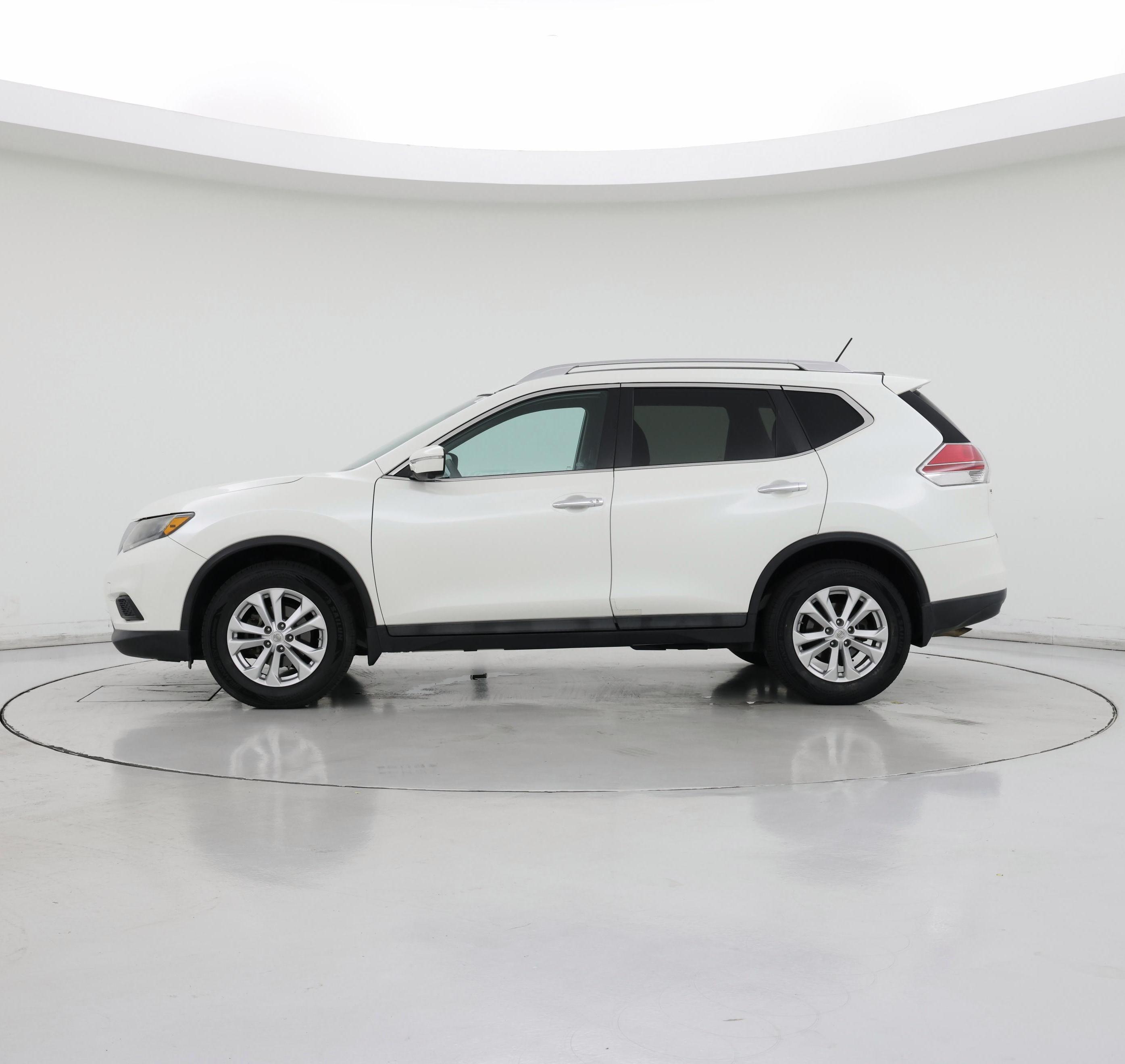 Thumbnail: 2015 Nissan Rogue - 3