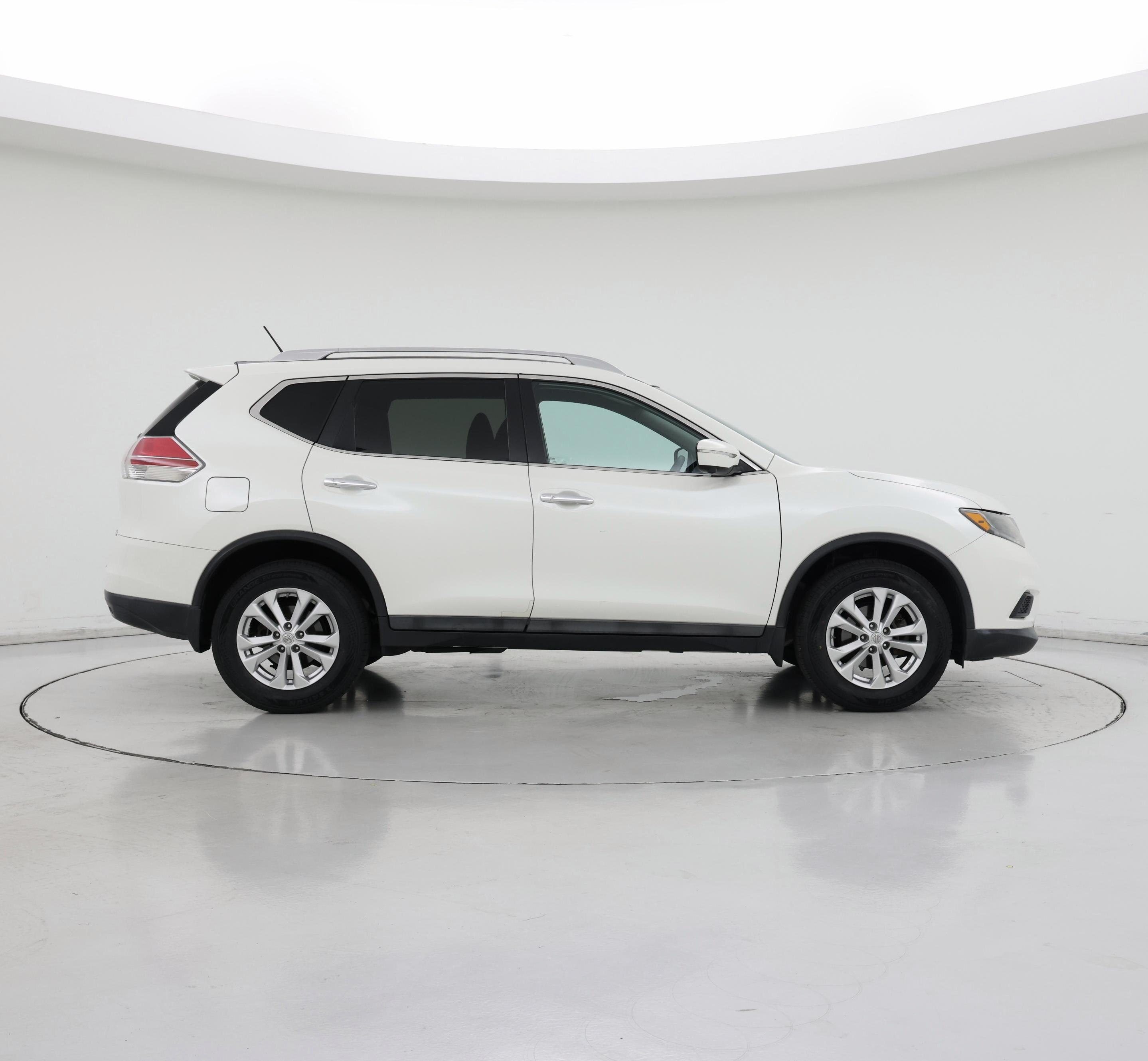 Thumbnail: 2015 Nissan Rogue - 7
