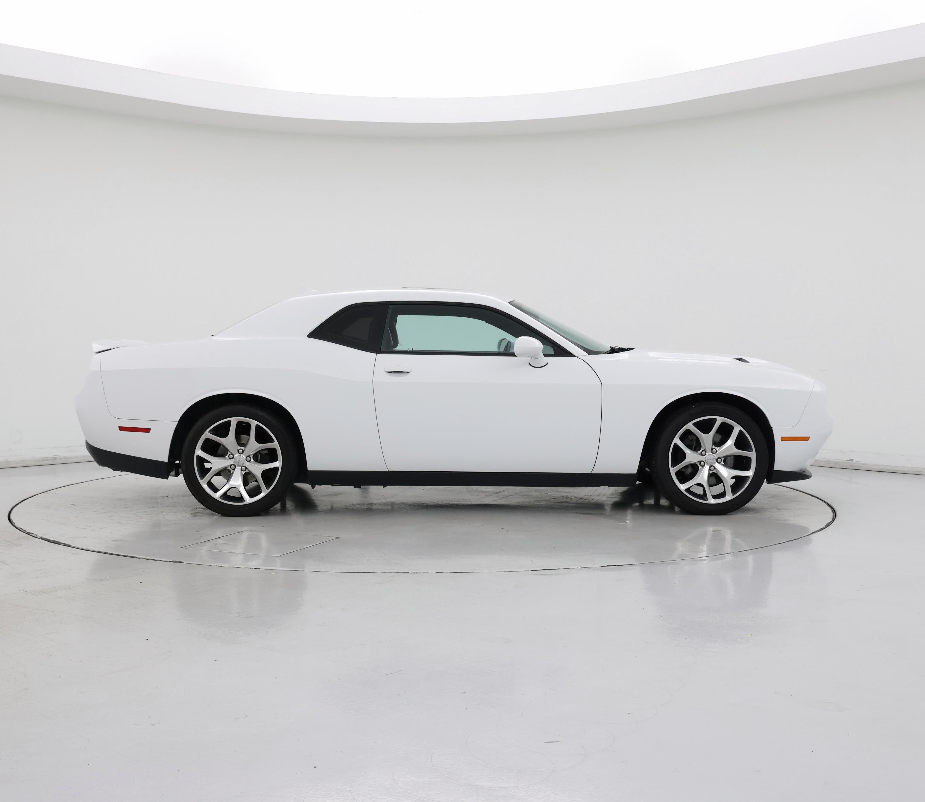 Thumbnail: 2016 Dodge Challenger - 7