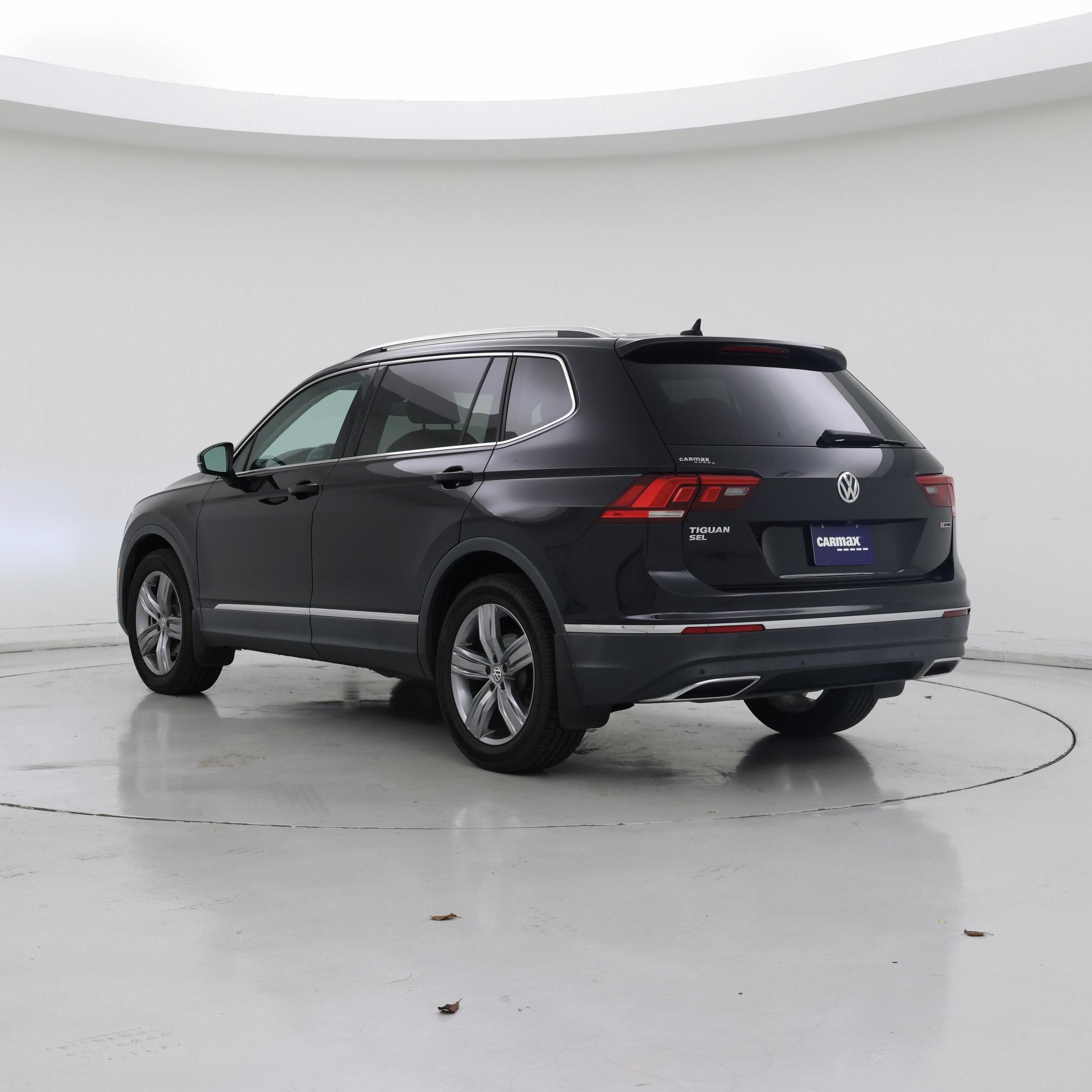 Thumbnail: 2021 Volkswagen Tiguan - 2