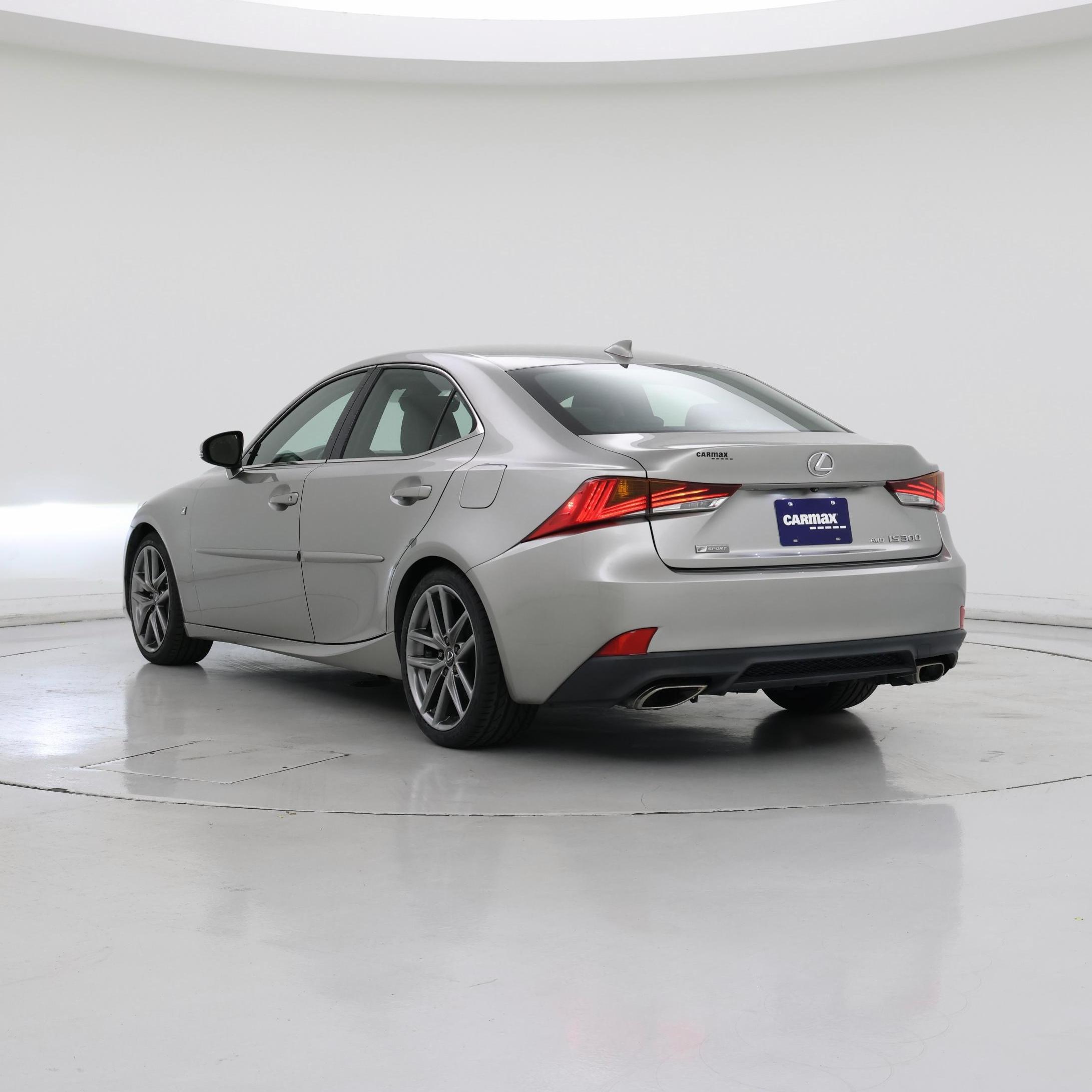 Thumbnail: 2019 Lexus IS - 2
