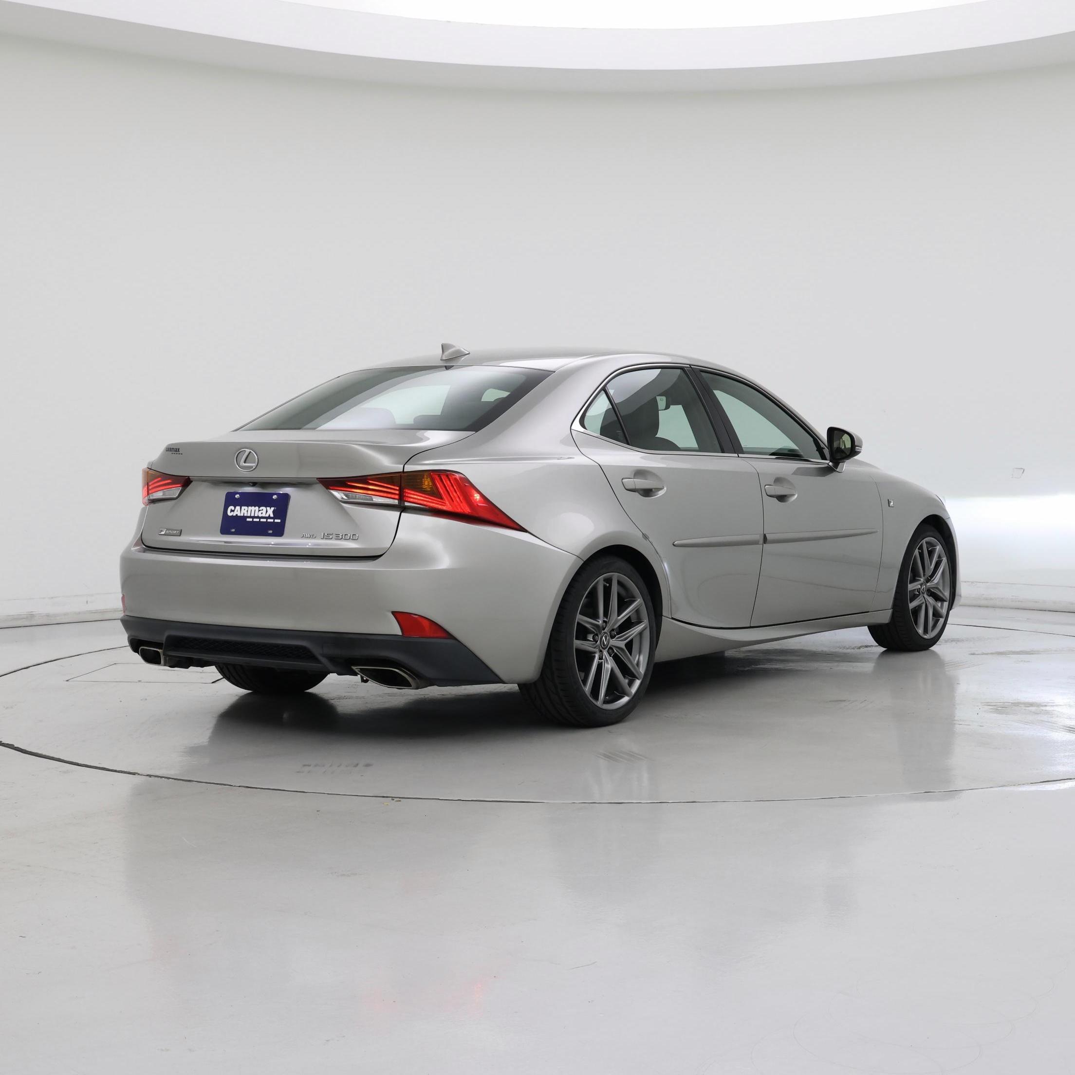 Thumbnail: 2019 Lexus IS - 8
