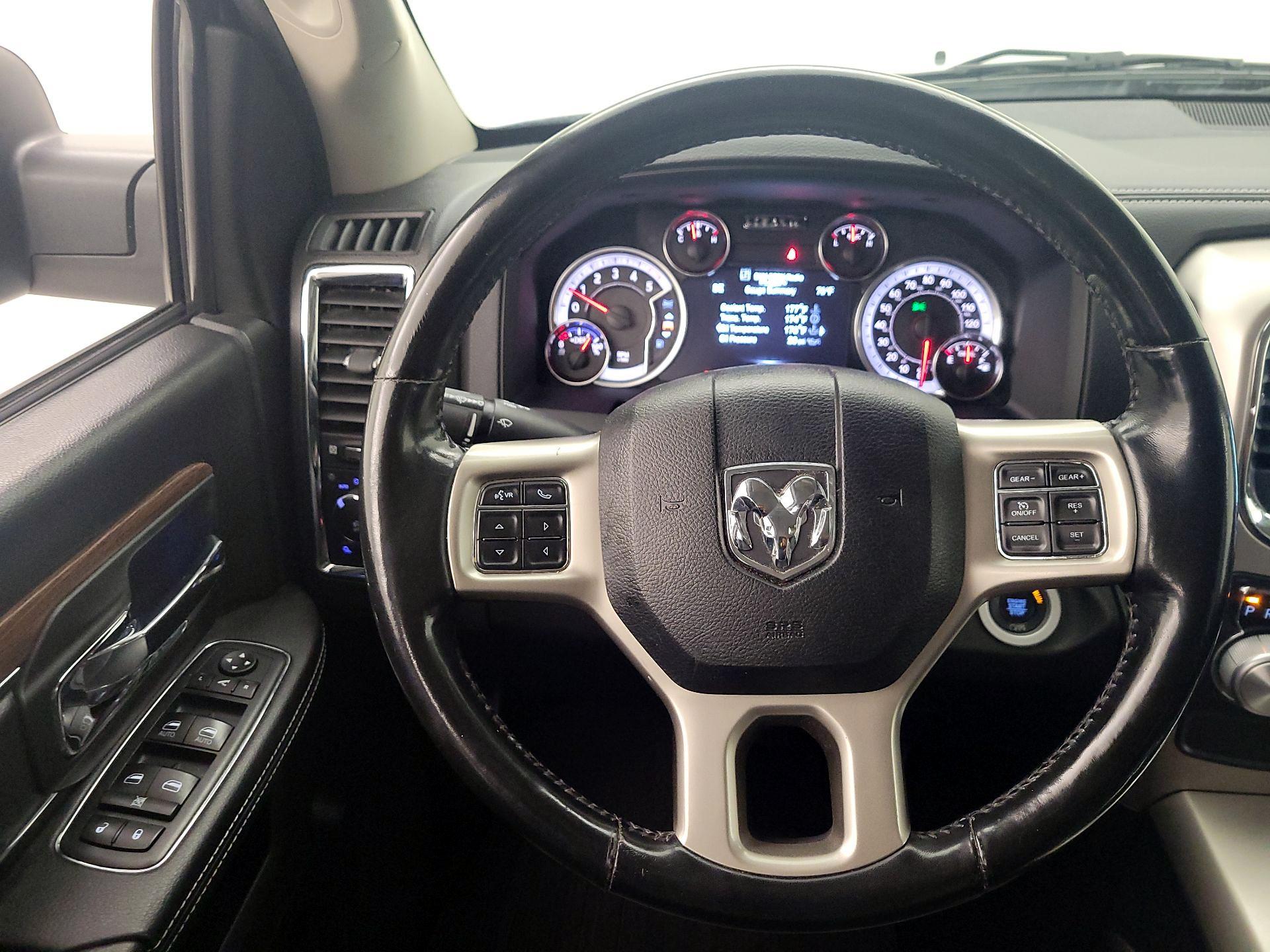 Thumbnail: 2019 RAM 1500 Classic - 10