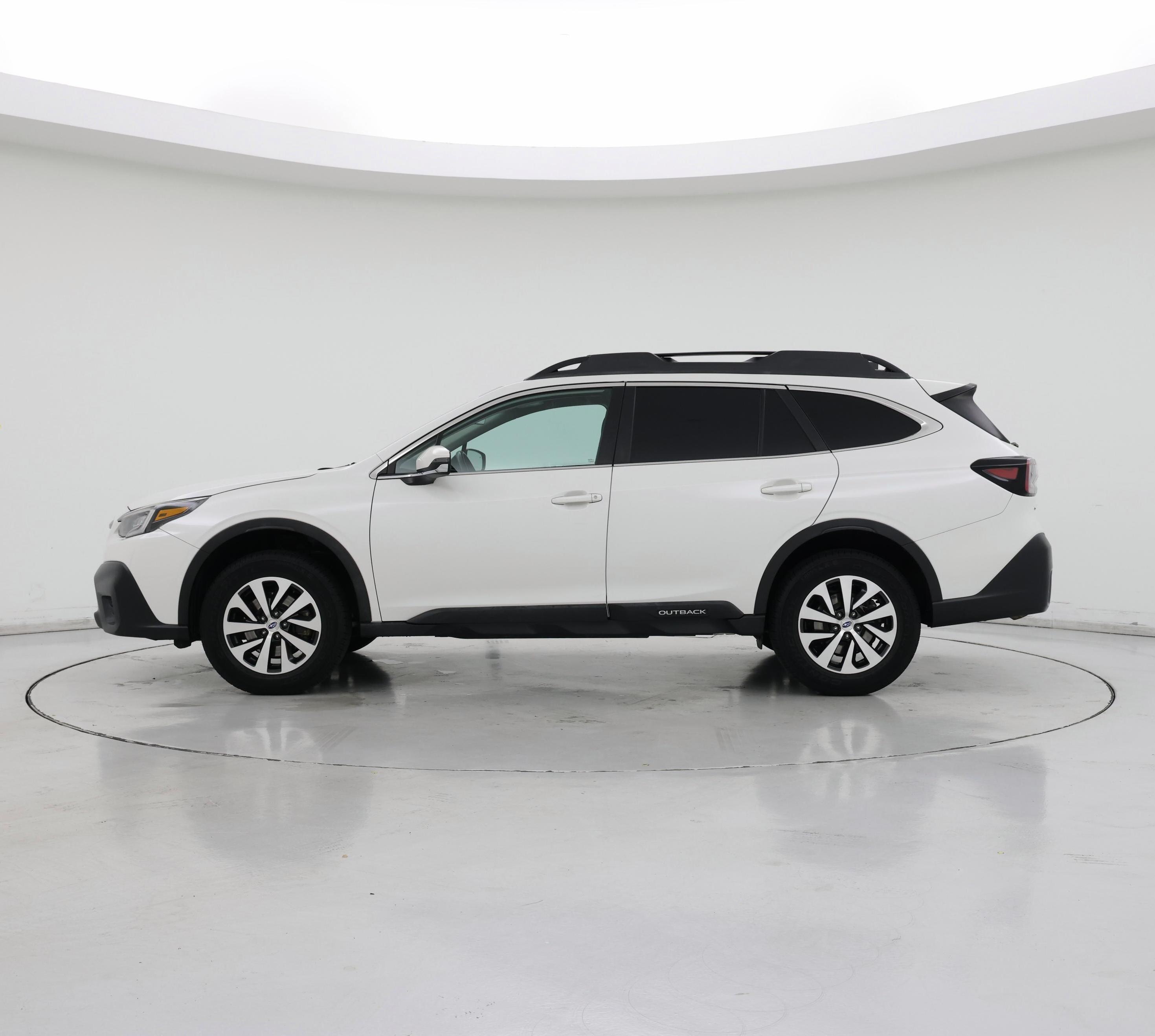 Thumbnail: 2021 Subaru Outback - 3