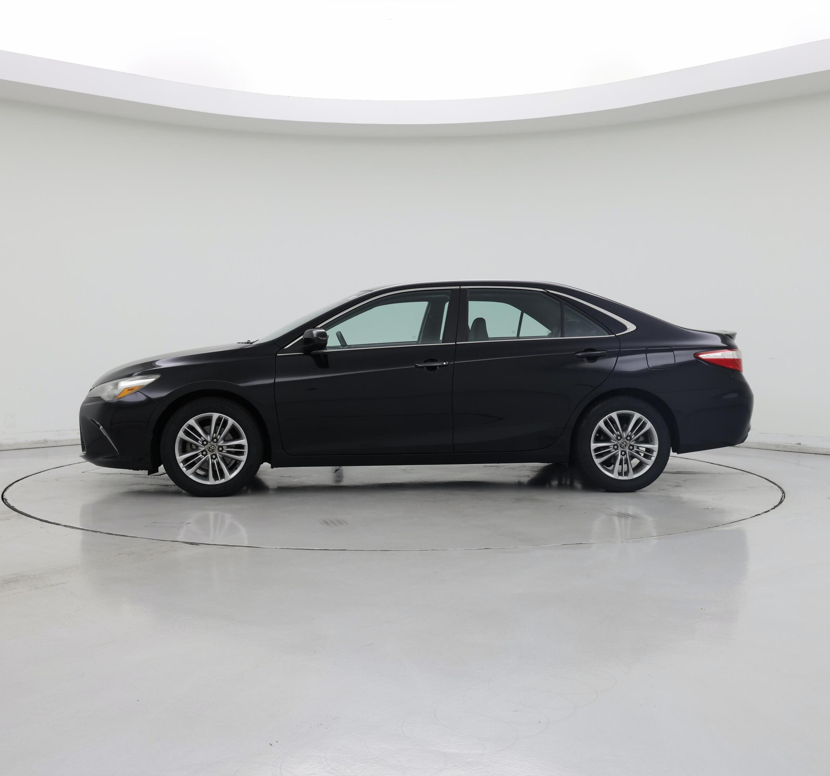 Thumbnail: 2015 Toyota Camry - 3