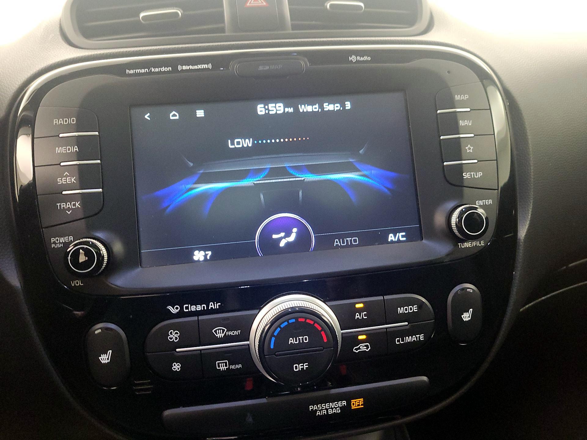 Thumbnail: 2018 Kia Soul - 17