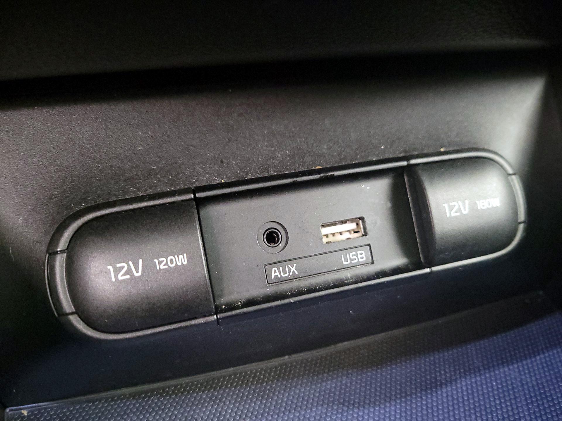 Thumbnail: 2018 Kia Soul - 19