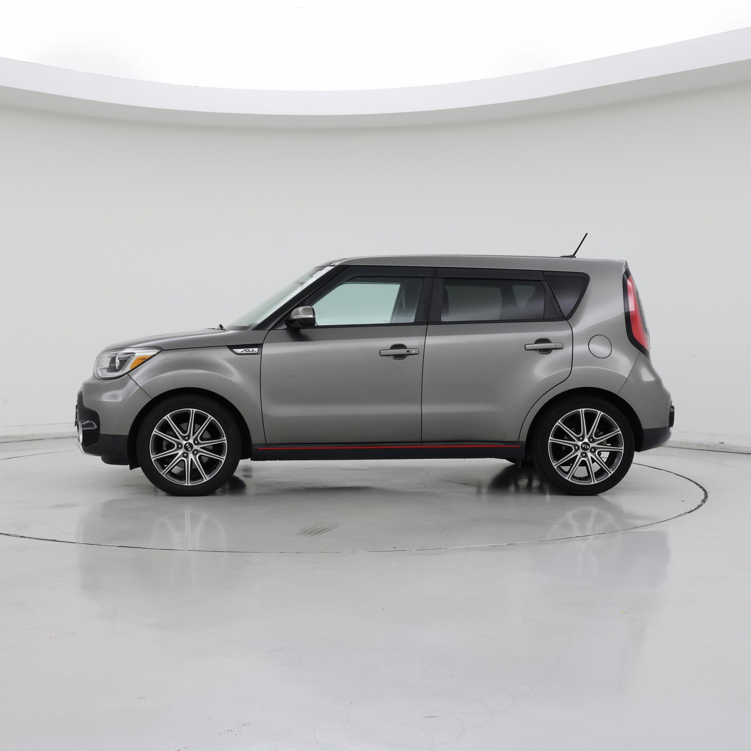 Thumbnail: 2018 Kia Soul - 3