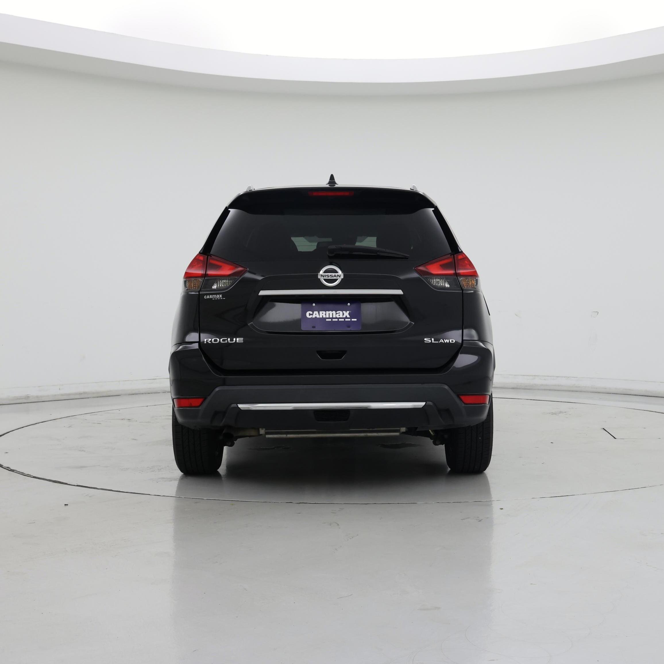 Thumbnail: 2017 Nissan Rogue - 6