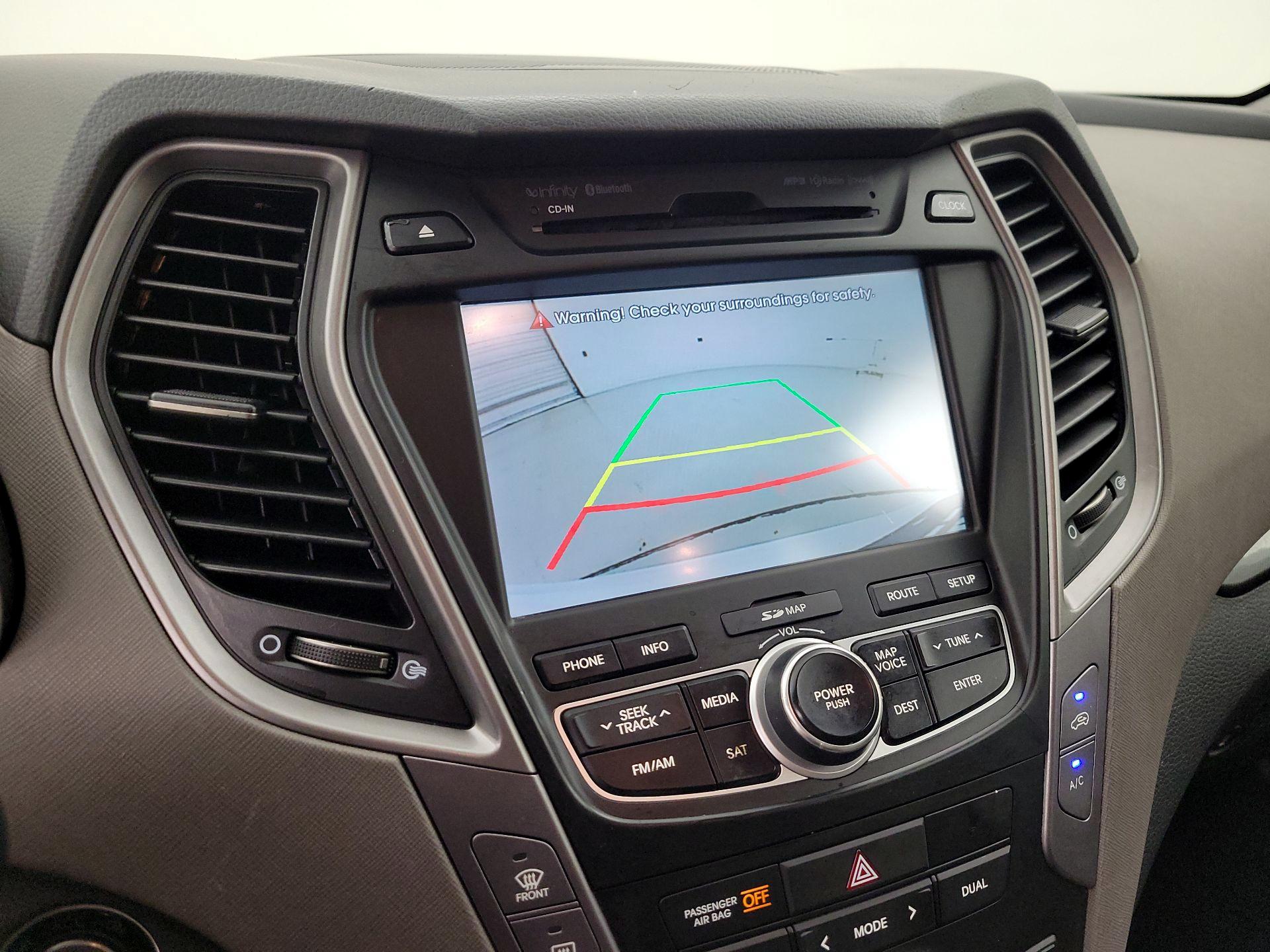 Thumbnail: 2014 Hyundai Santa Fe - 15