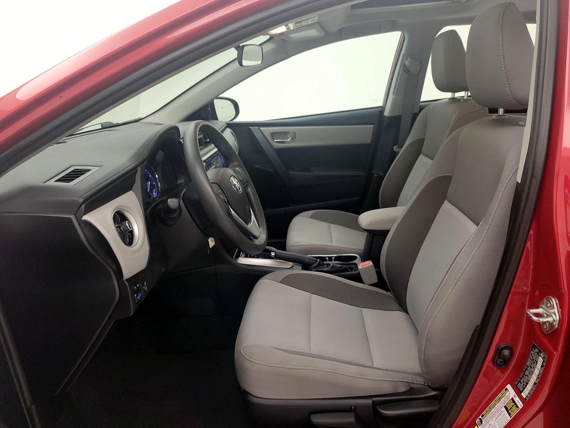 Thumbnail: 2018 Toyota Corolla - 11