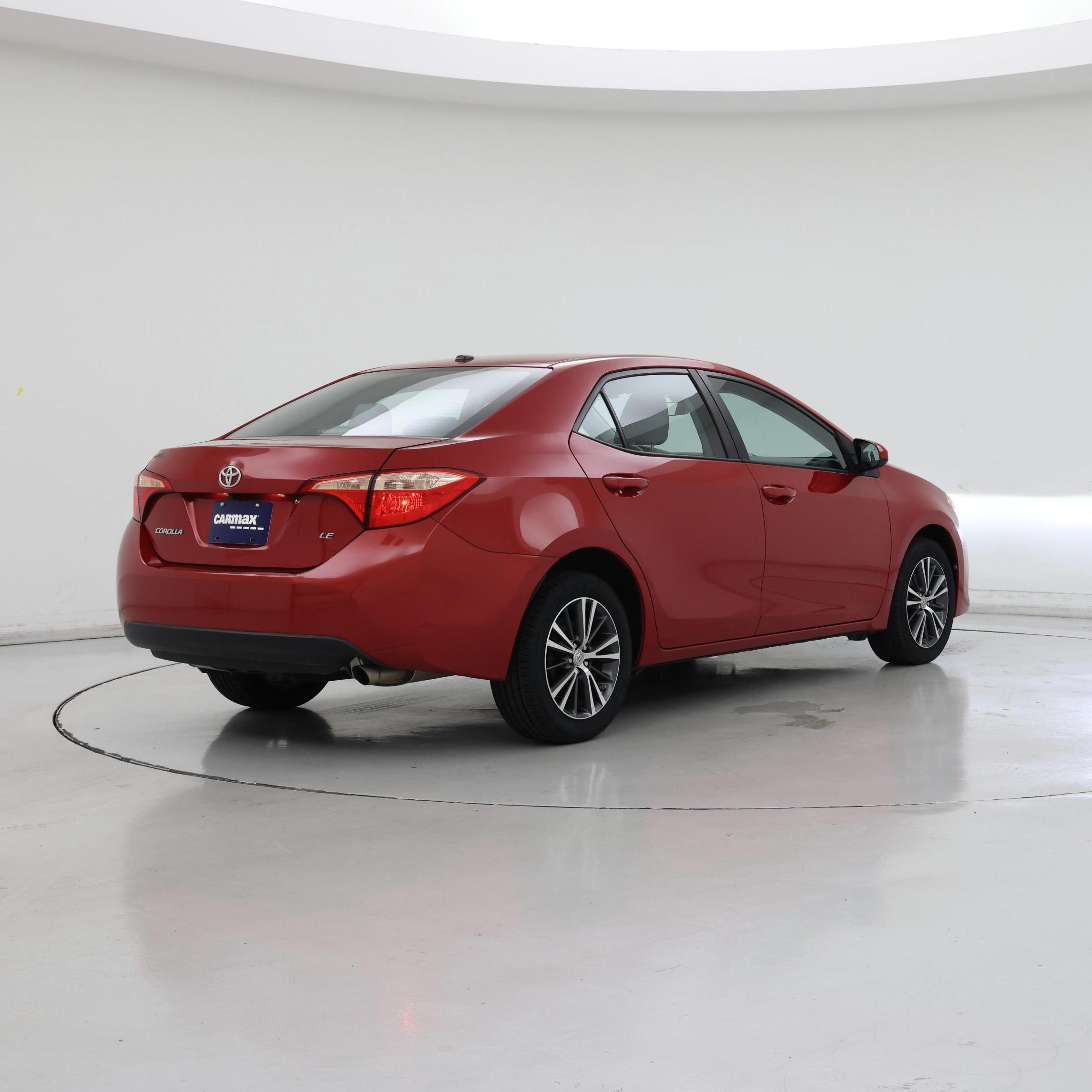 Thumbnail: 2018 Toyota Corolla - 8